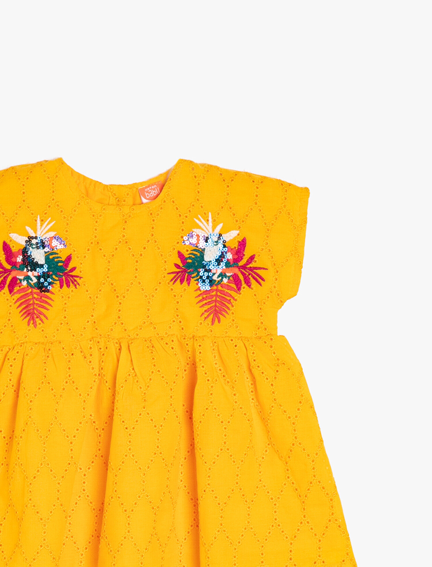  Kız Bebek İşleme Detaylı Elbise