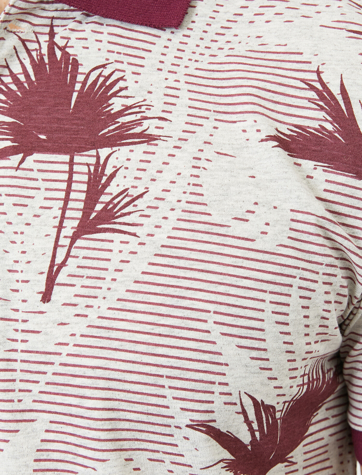   Polo Yaka Desenli Tişört