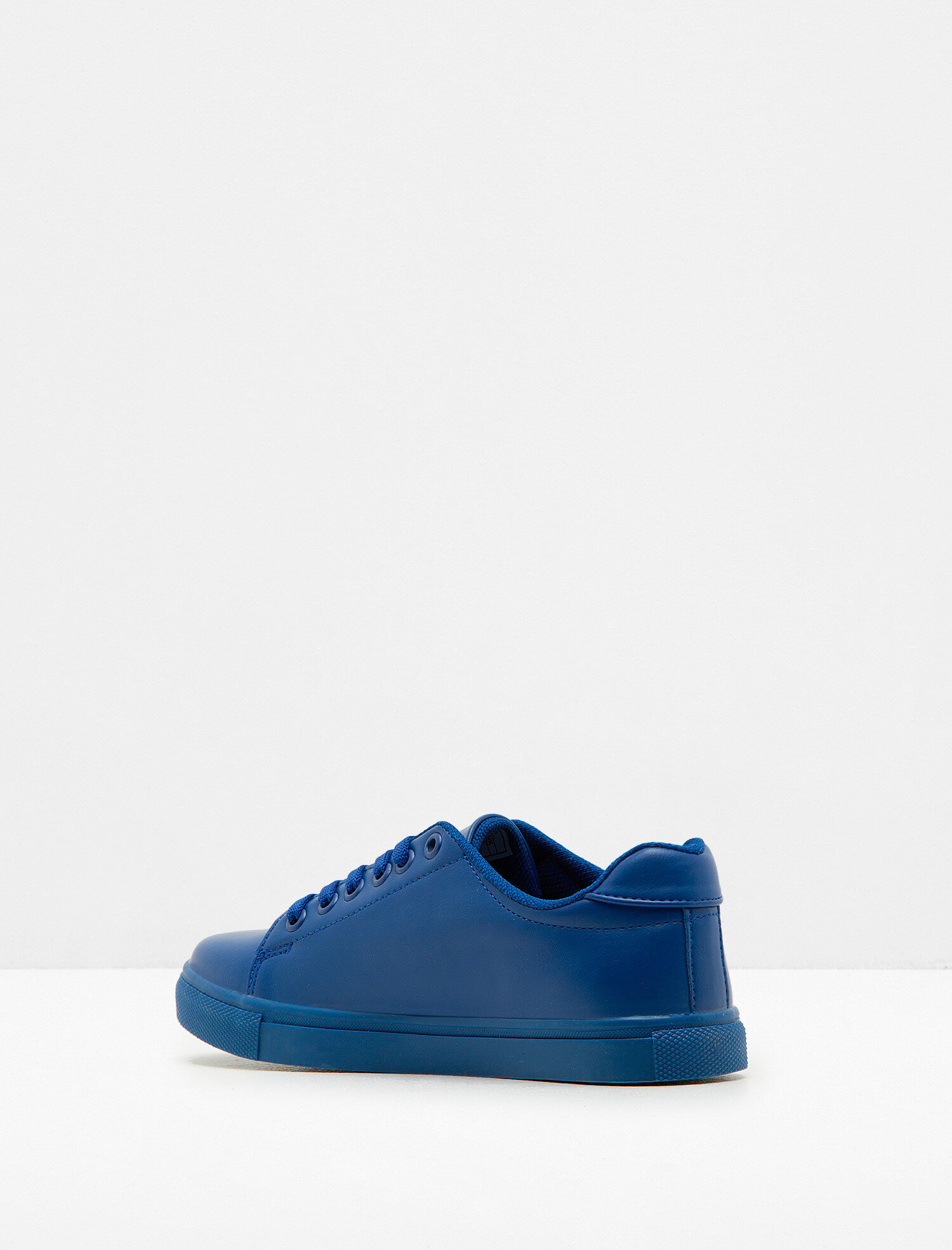  Kadın Bağcıklı Spor Ayakkabı