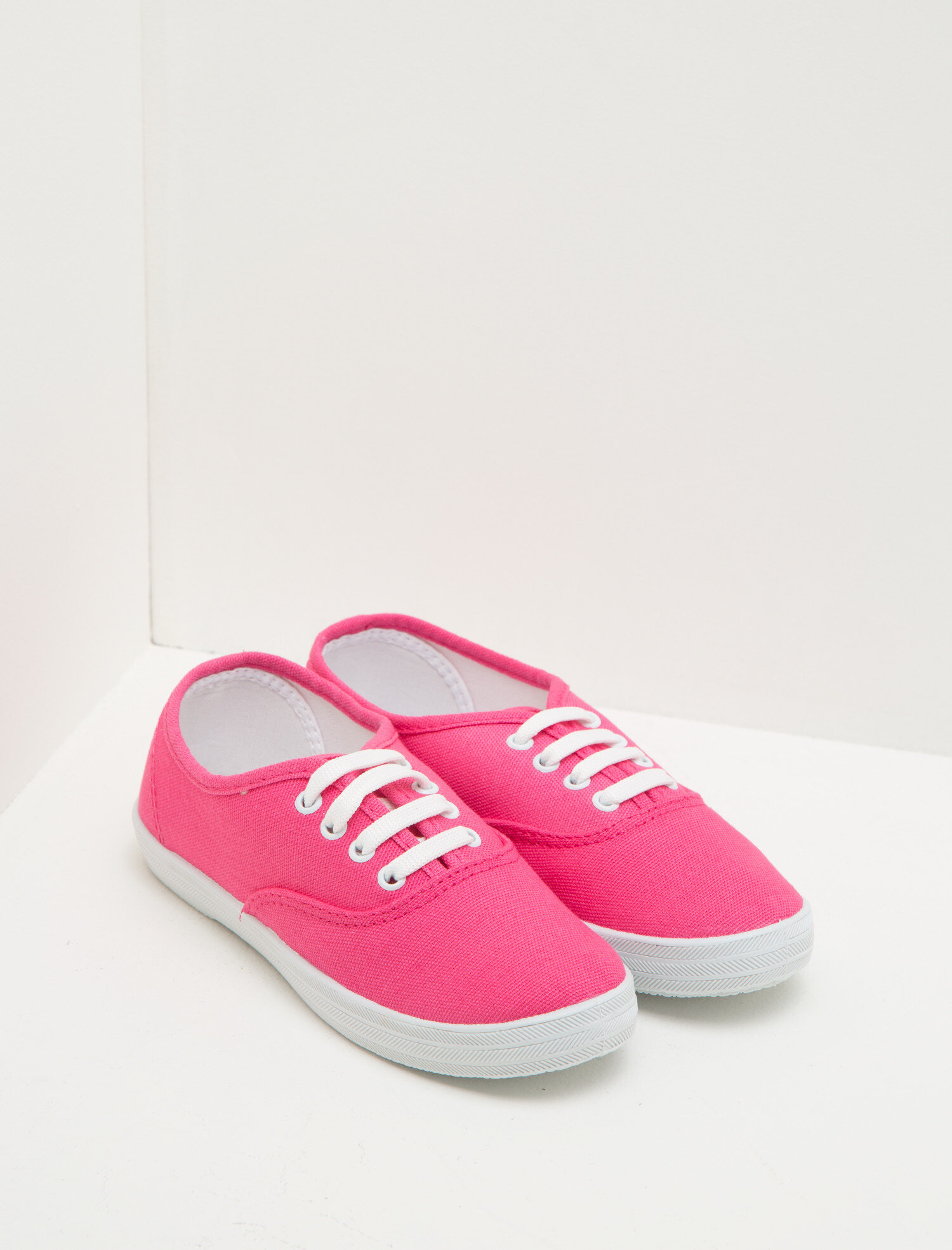  Kız Çocuk Bağcıklı Spor Ayakkabı