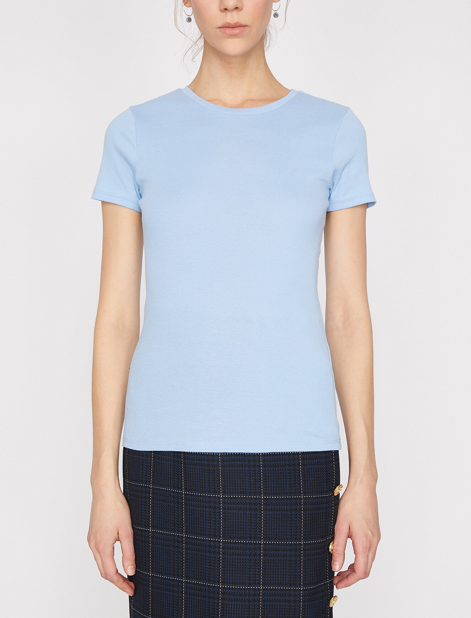   Bisiklet Yaka Dar Kesim Basic Tişört