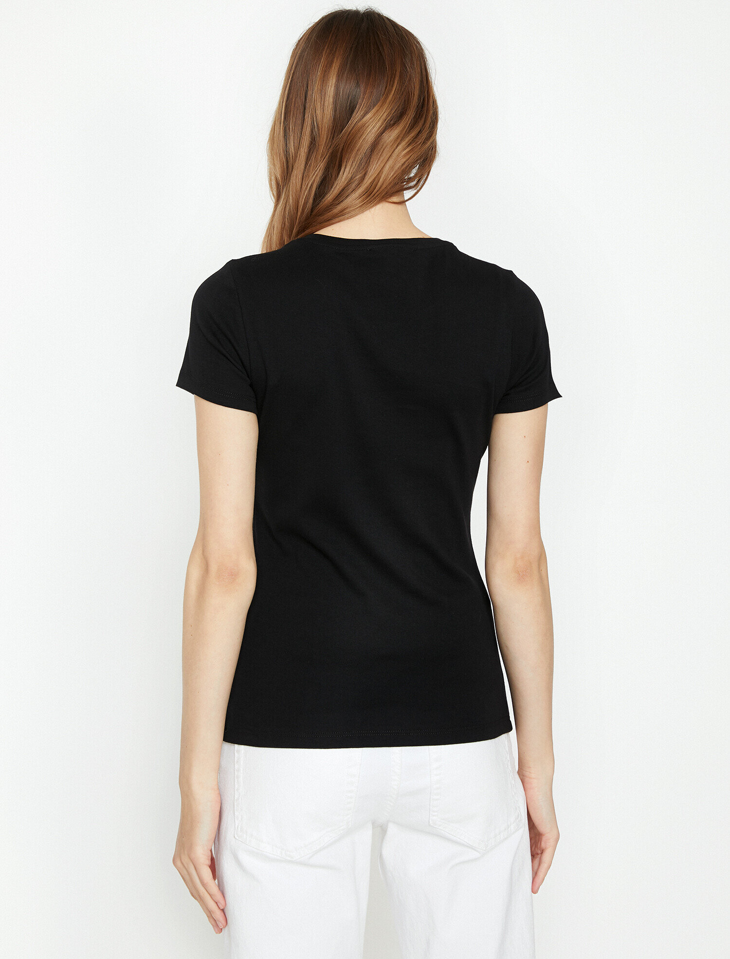   Bisiklet Yaka Dar Kesim Basic Tişört