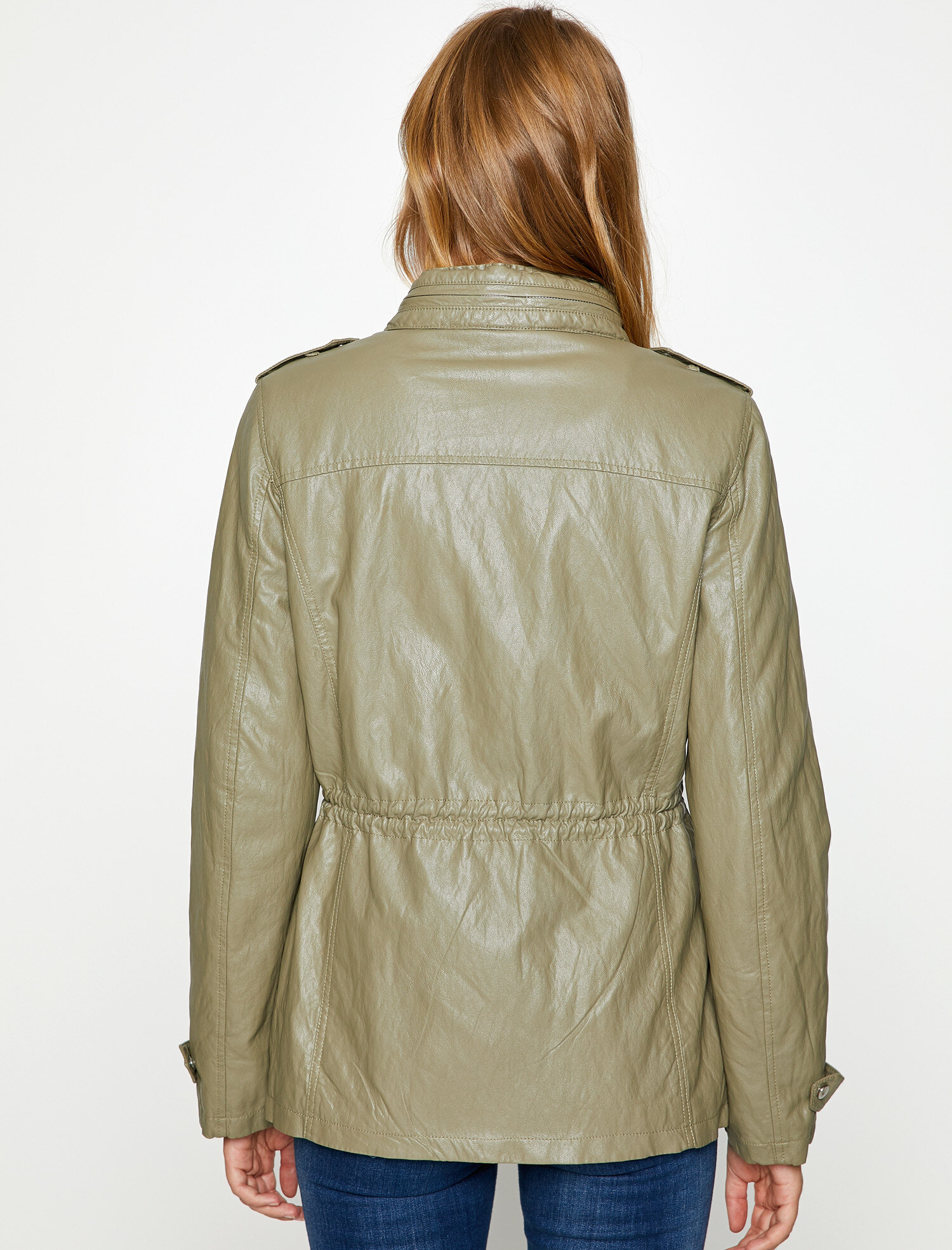   Deri Görünümlü Mont