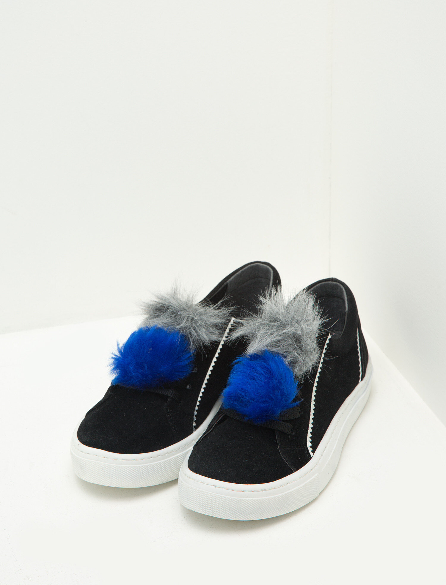  Kadın Bağcıklı Spor Ayakkabı