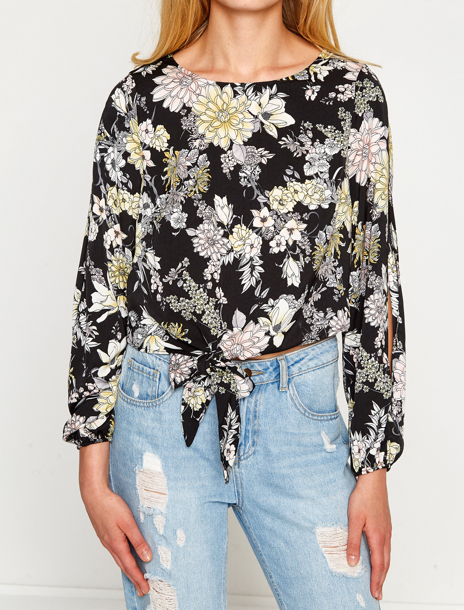   Çiçekli Bluz