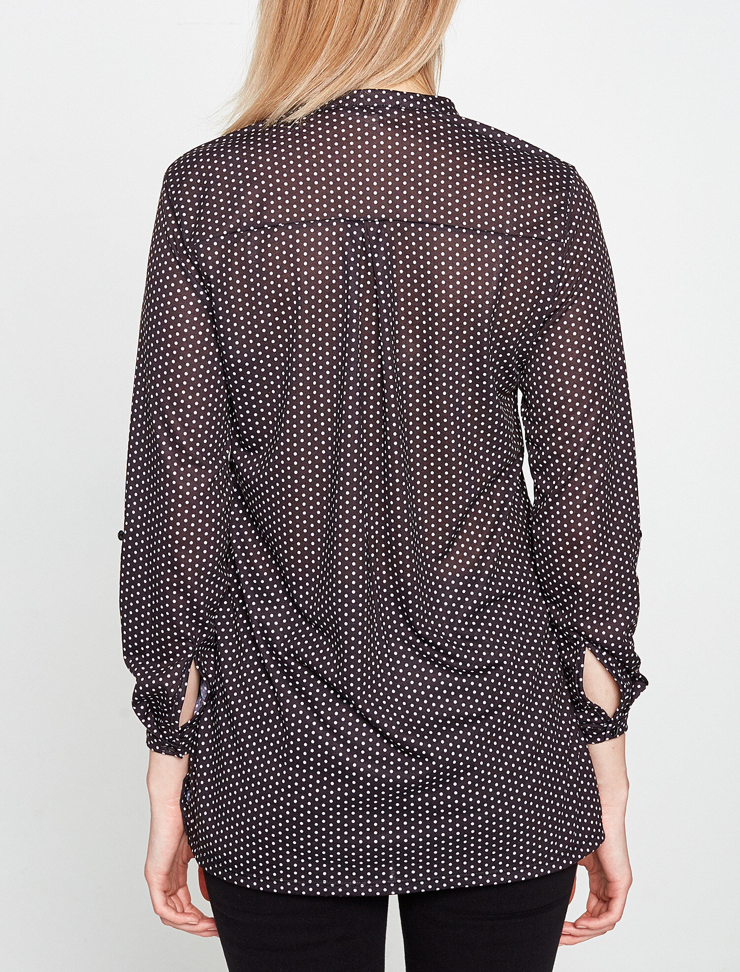   Puantiye Detaylı Tişört