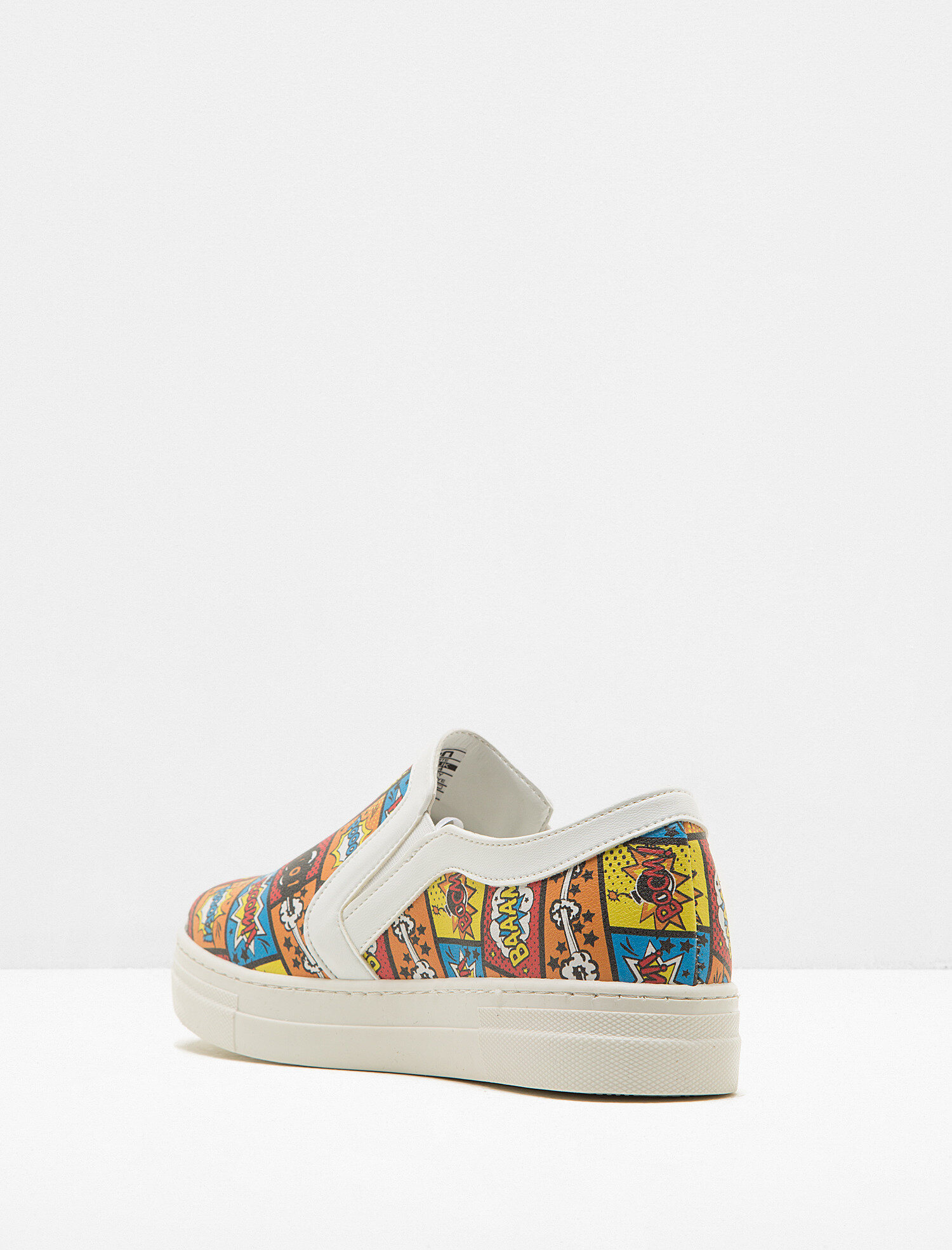  Kadın Bağcıksız Ayakkabı