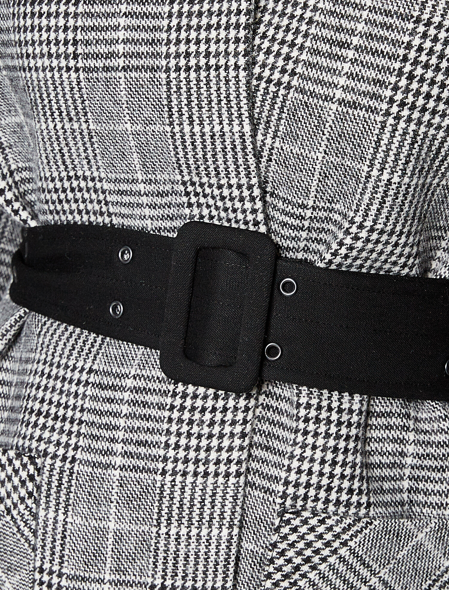   Ekose Mont Kemer Detaylı