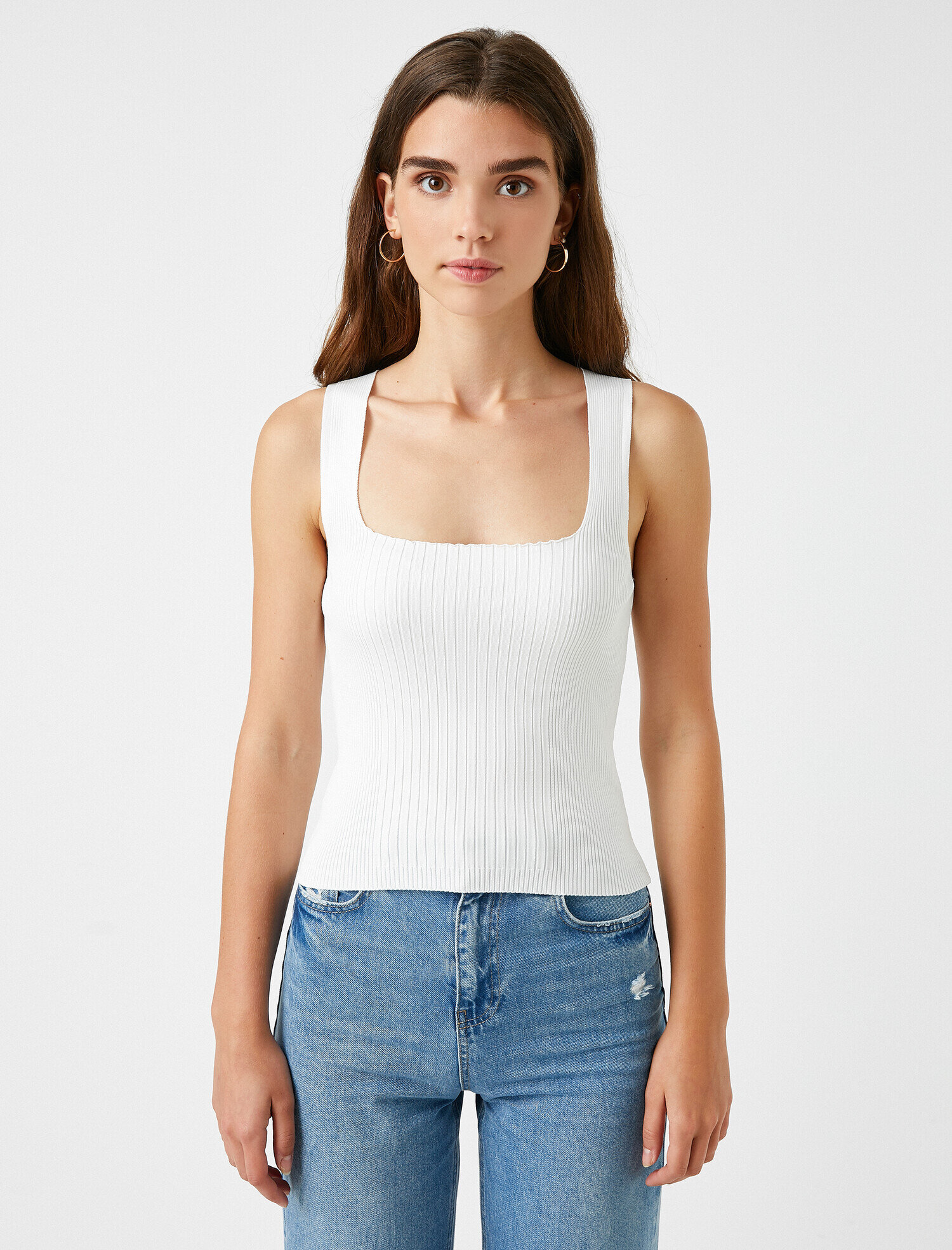   Kare Yaka Kolsuz Triko Atlet