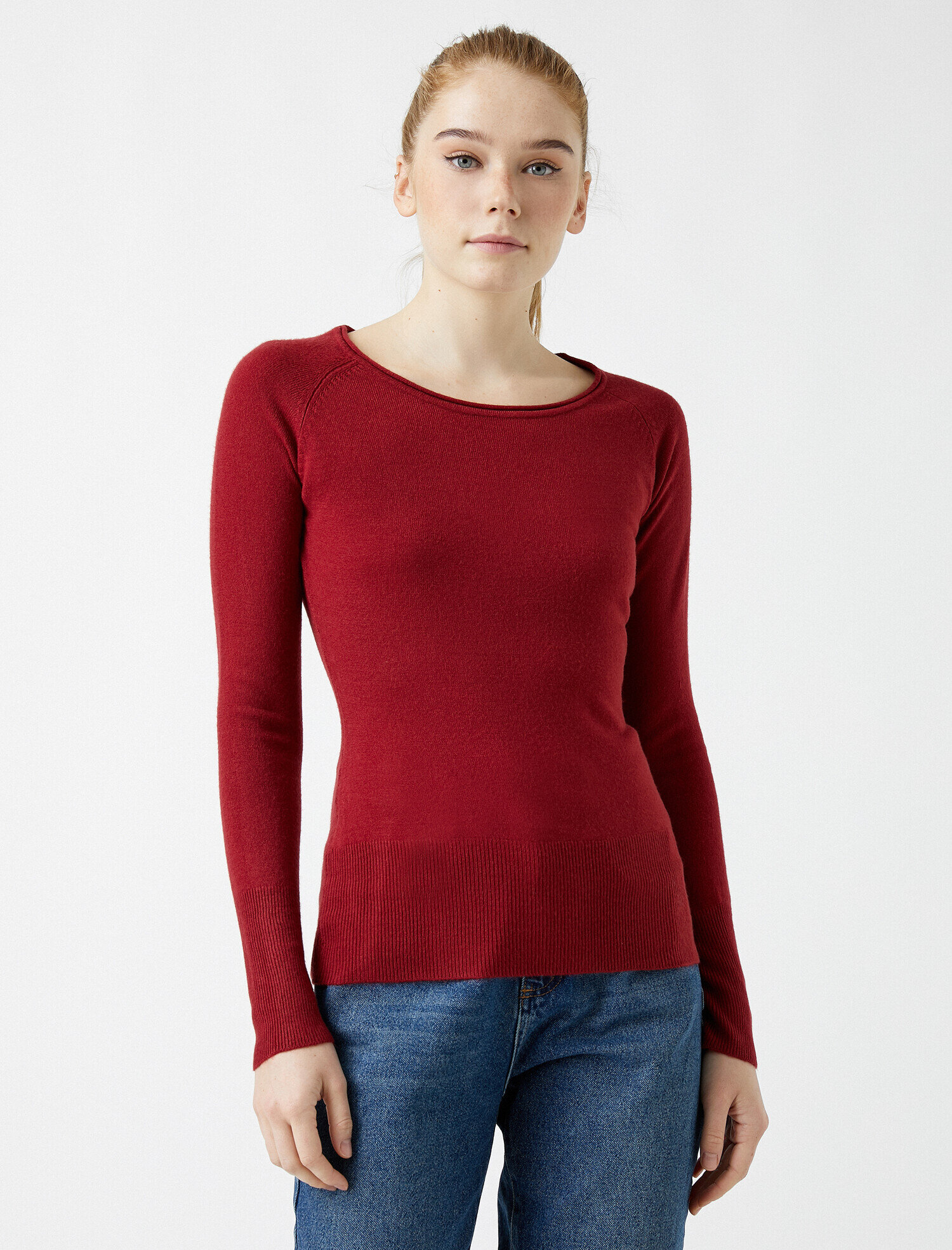   Oyuk Yaka Triko Kazak