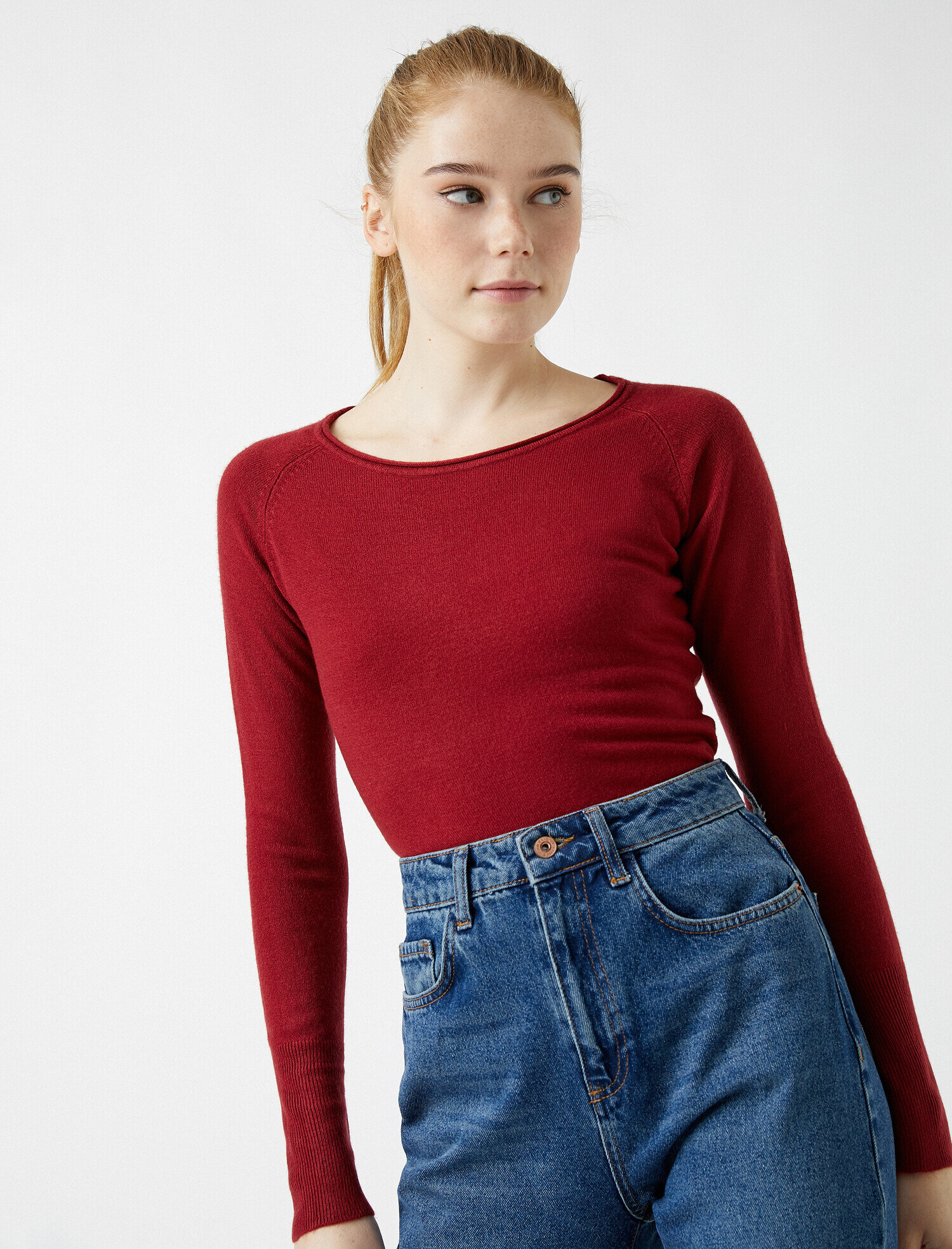   Oyuk Yaka Triko Kazak