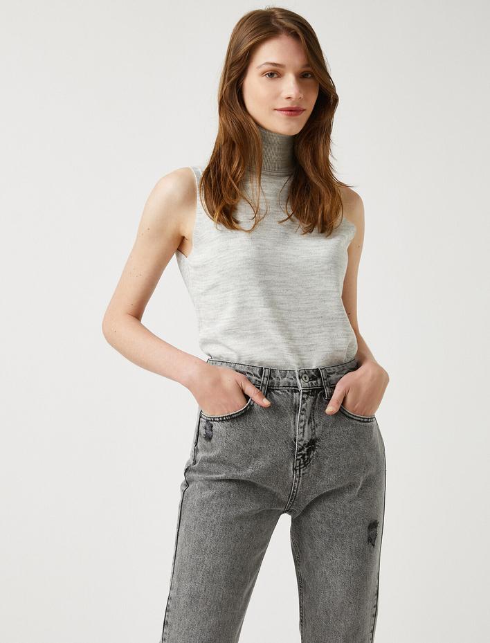  Balıkçı Yaka Kolsuz Triko Atlet