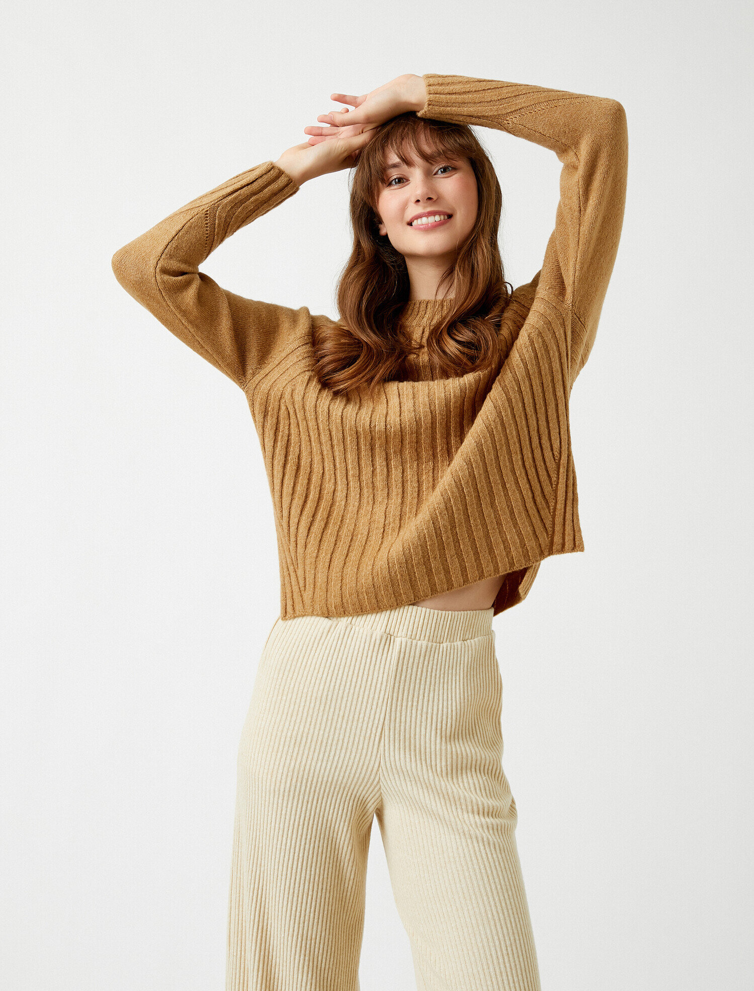   Bisiklet Yaka Yanları Yırtmaçlı Triko Kazak