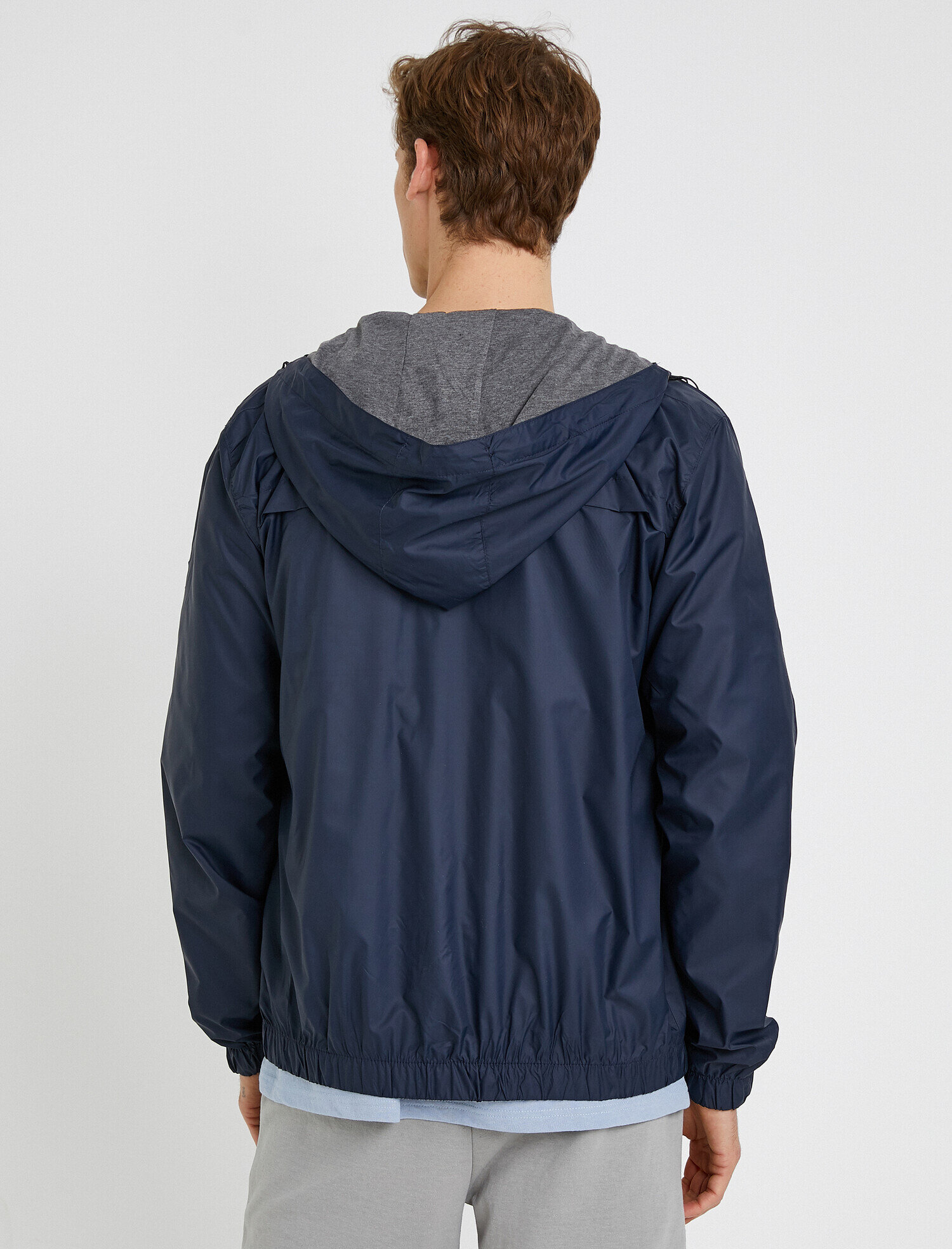   Kapüşonlu Mont Cepli Fermuarlı