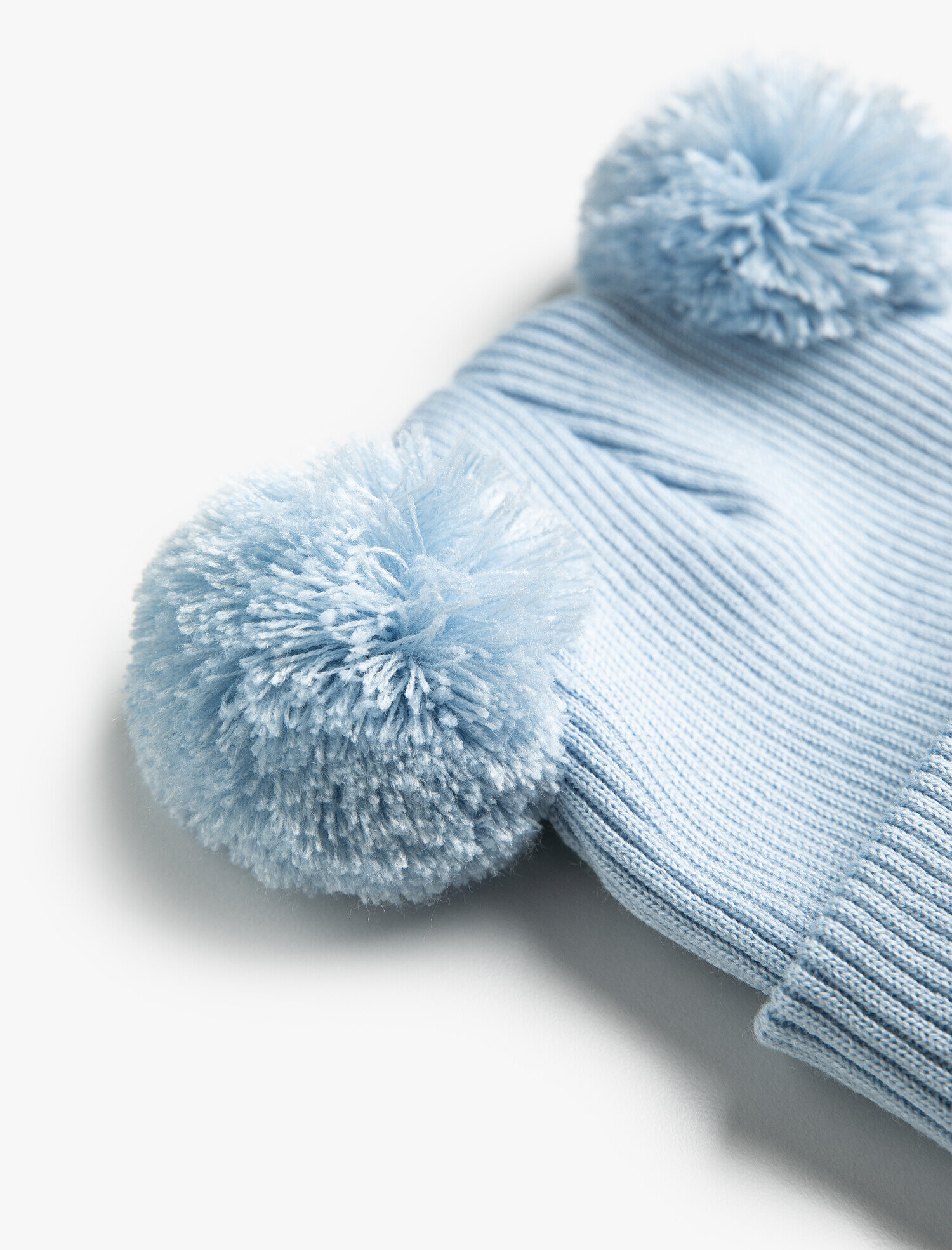  Erkek Bebek Ponponlu Bere