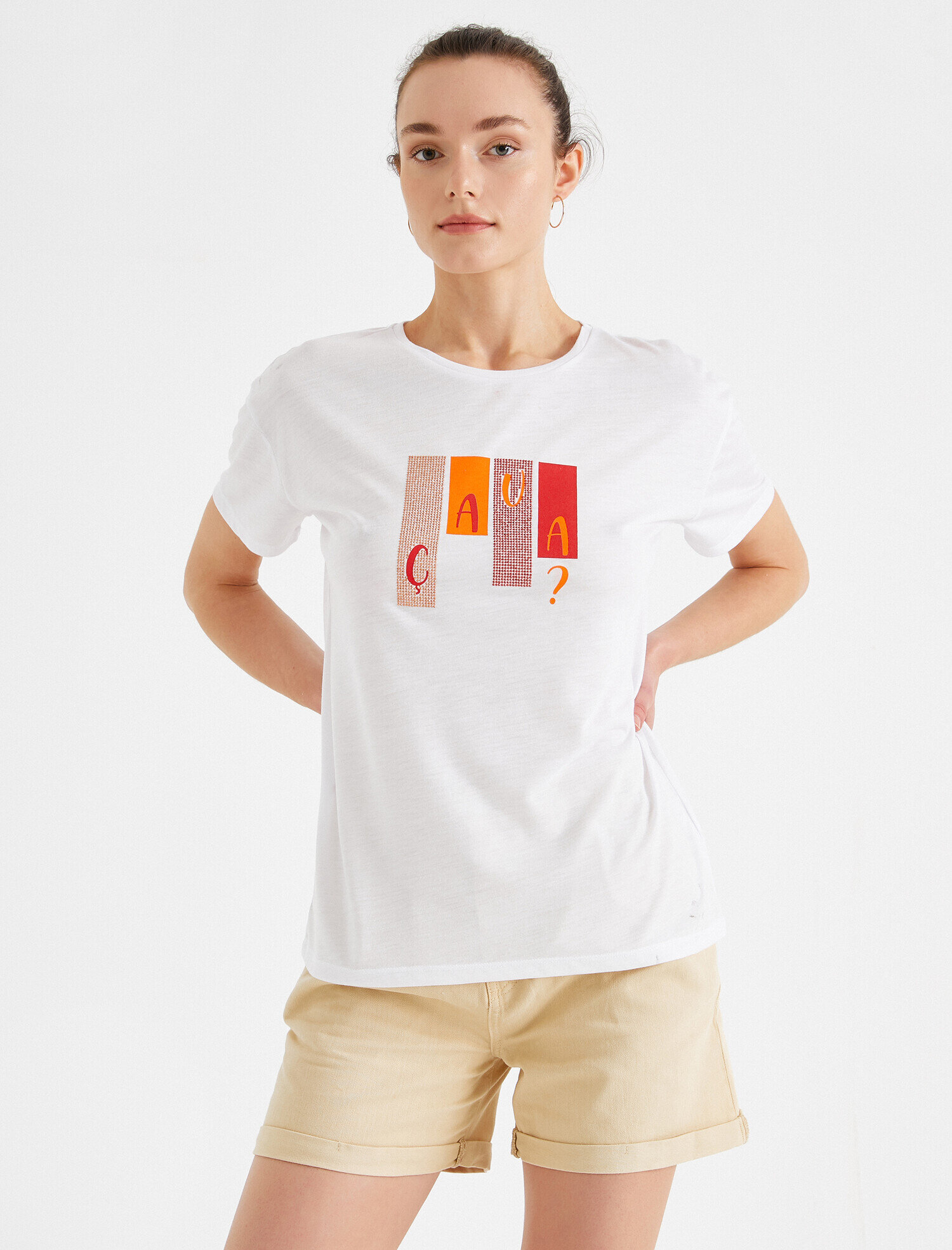   Taşlı Baskılı Tişört