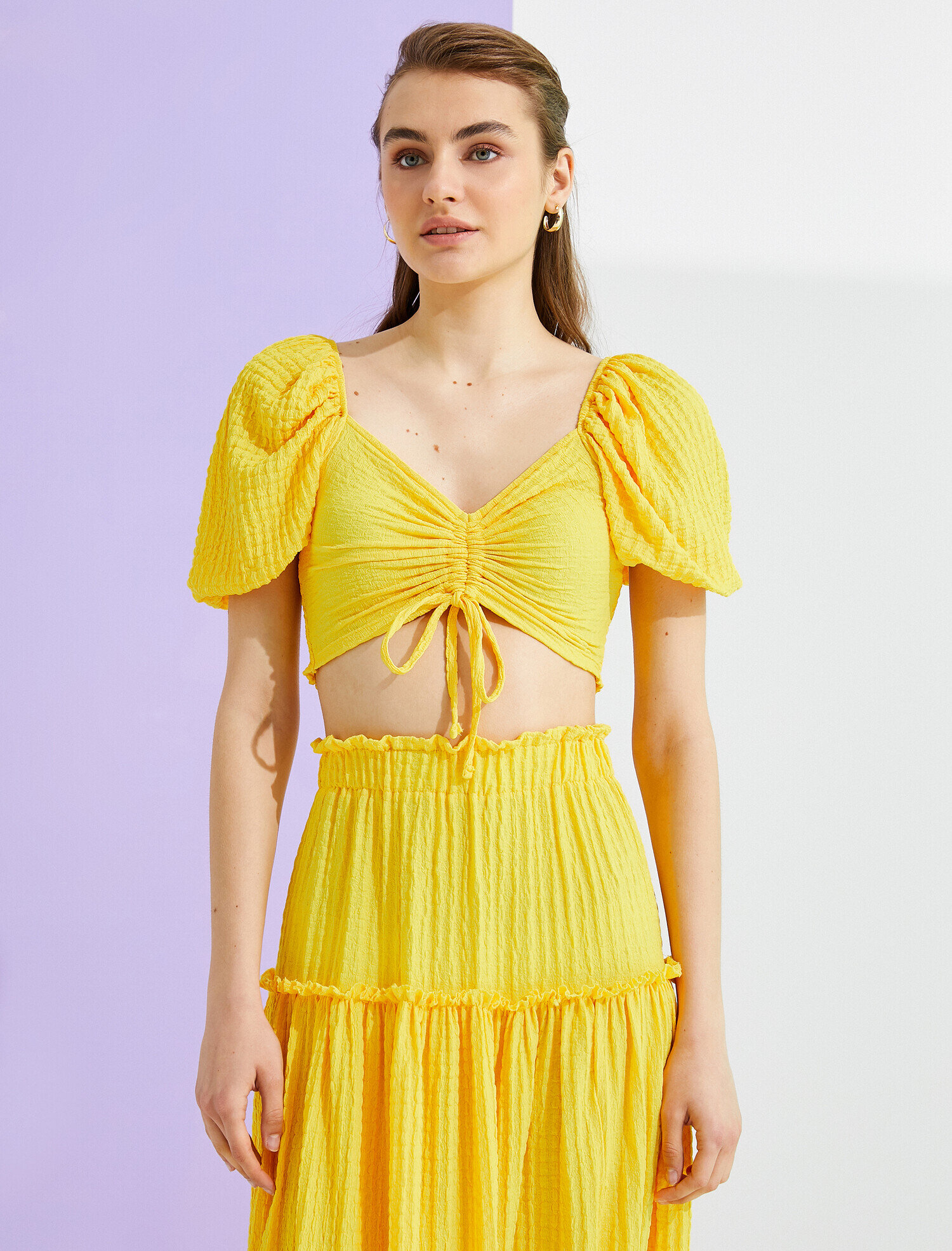   Crop Tişört Büzgülü