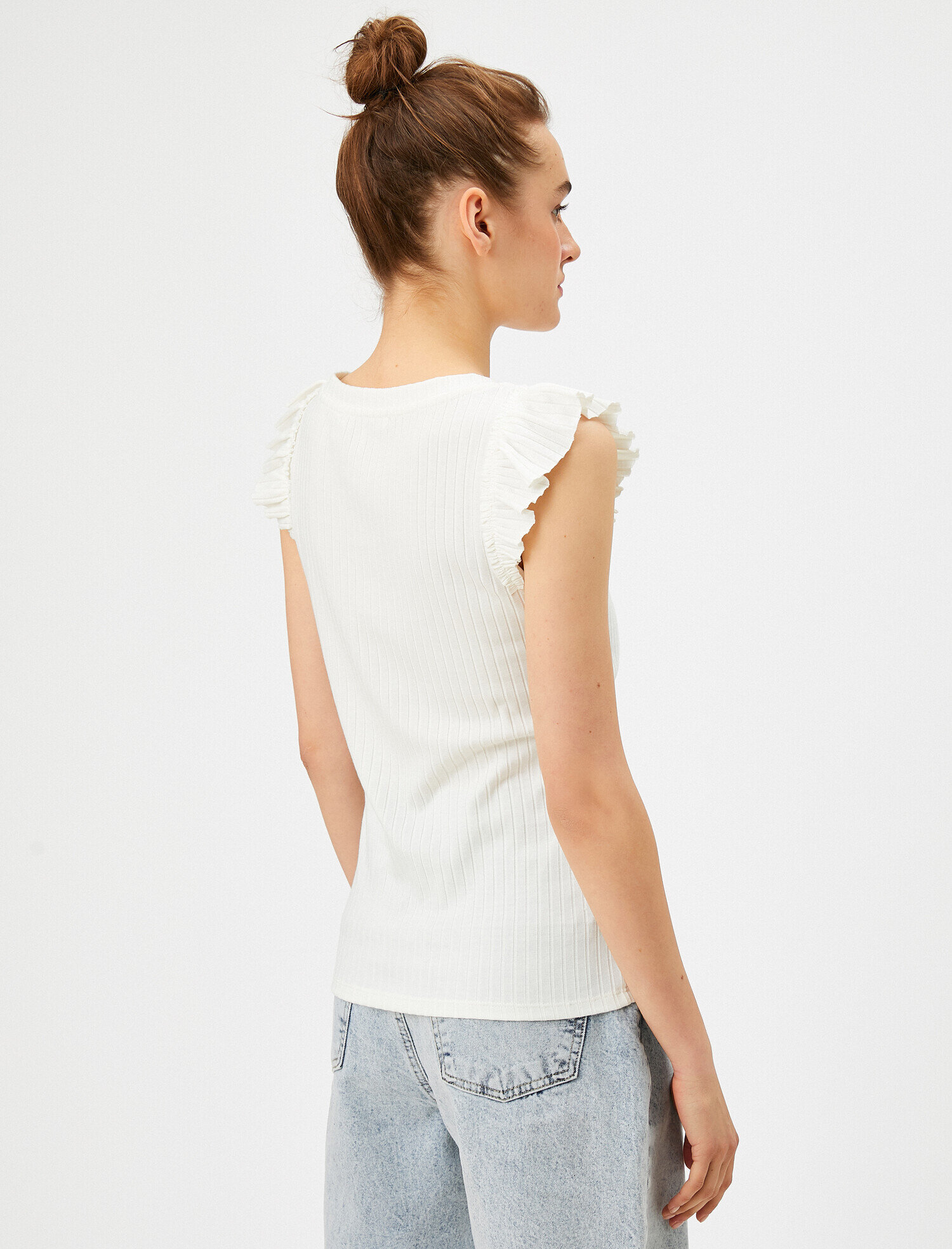   Fitilli Atlet Fırfırlı