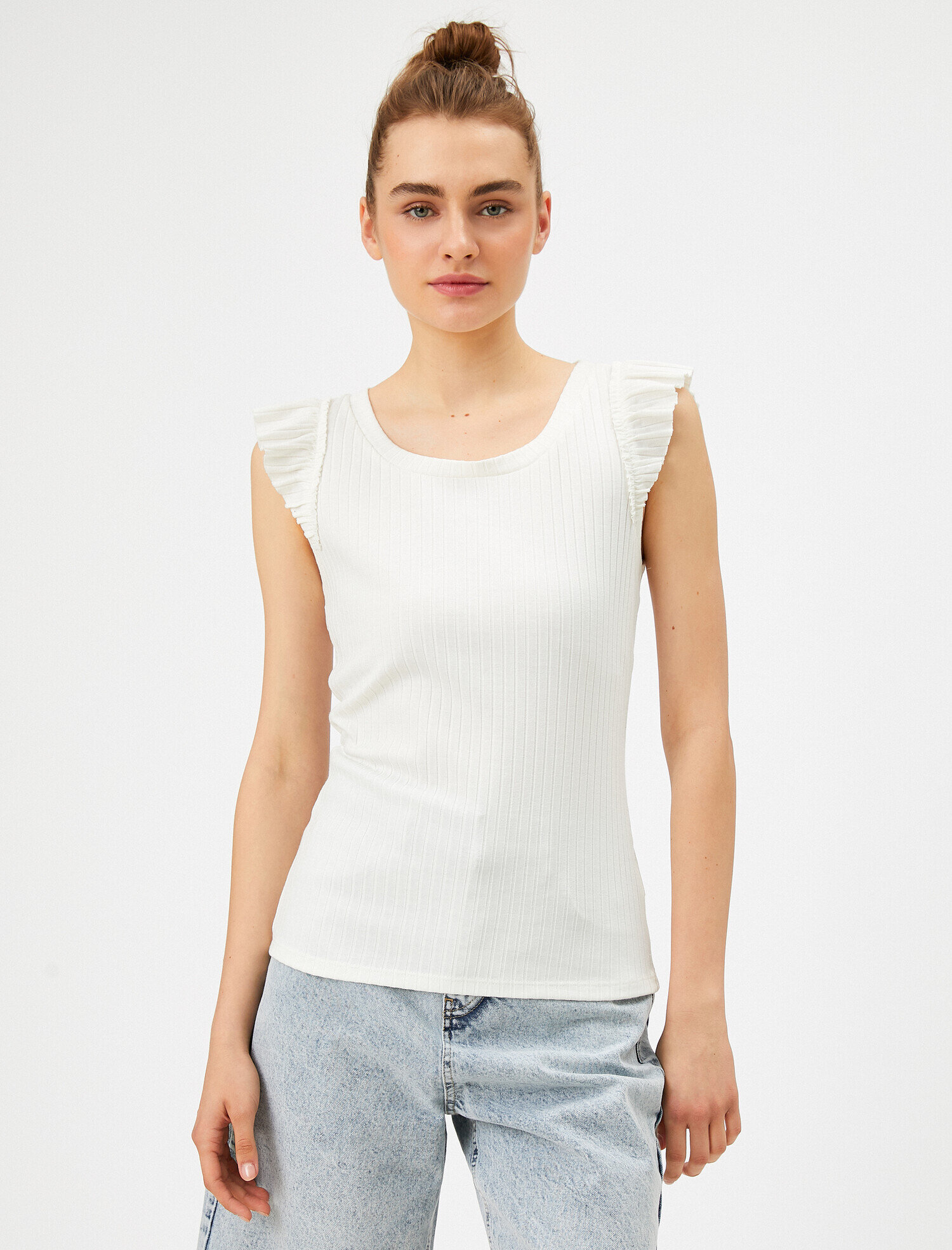   Fitilli Atlet Fırfırlı