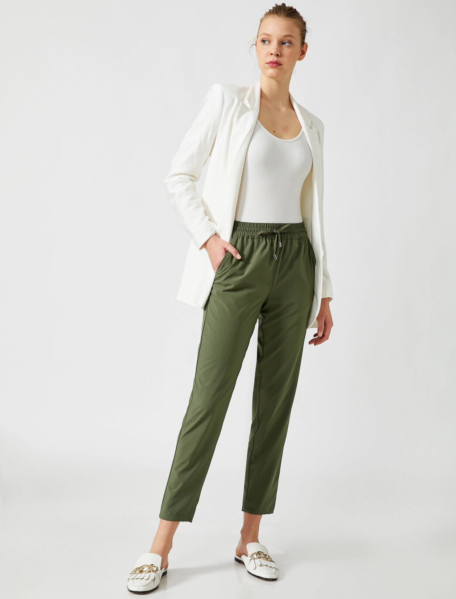   Belden Bağlamalı Pantolon