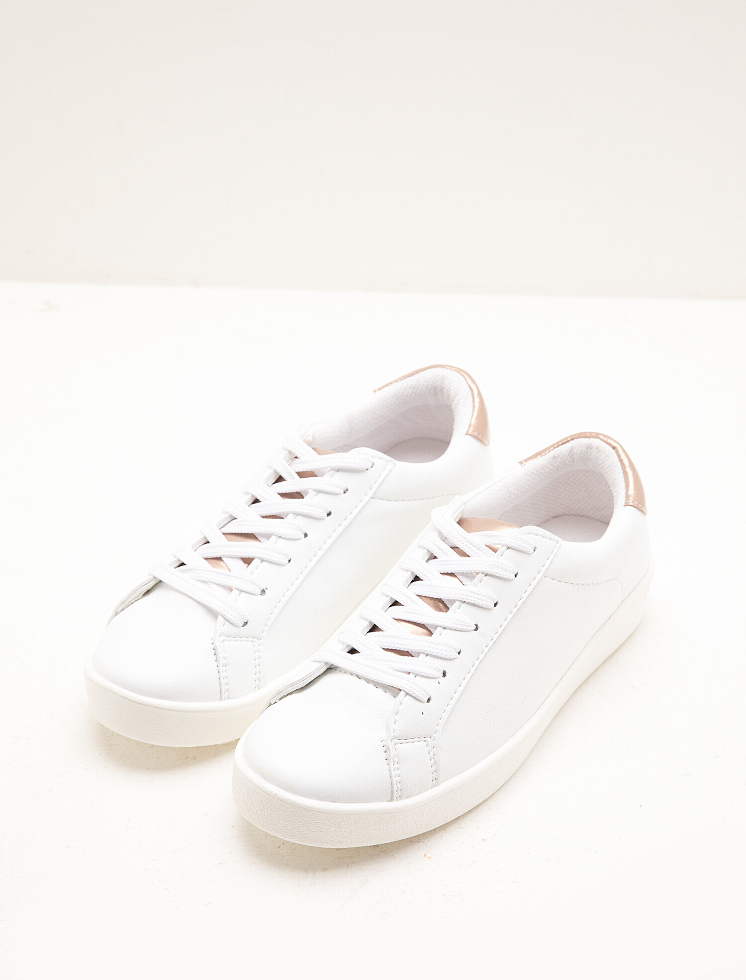 Kadın Bağcıklı Ayakkabı