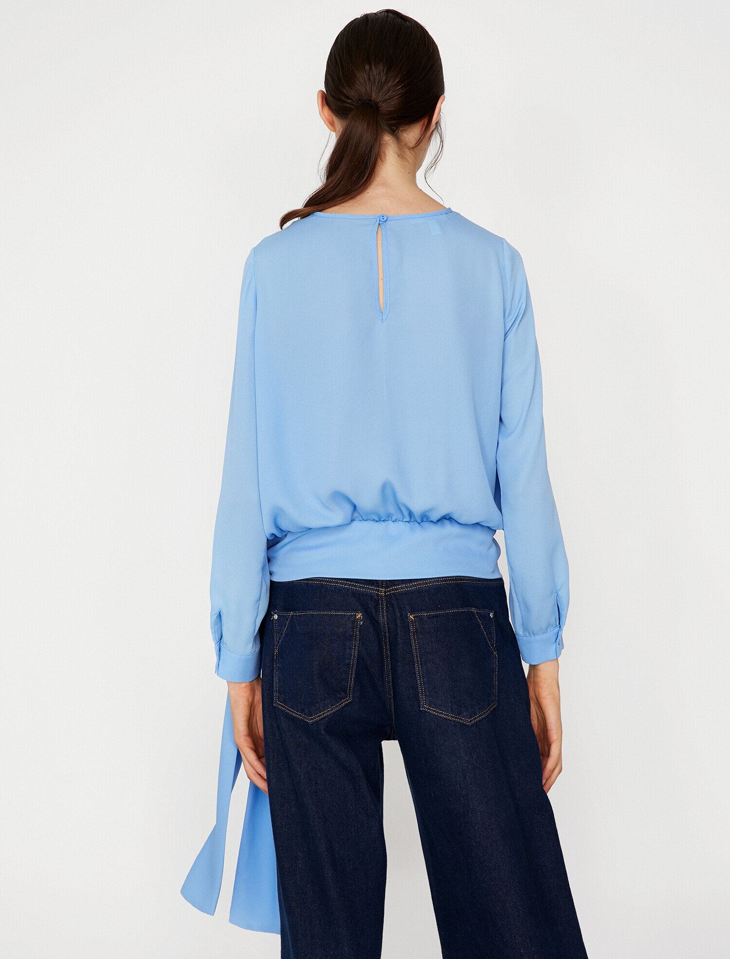   Bağlama Detaylı Bluz