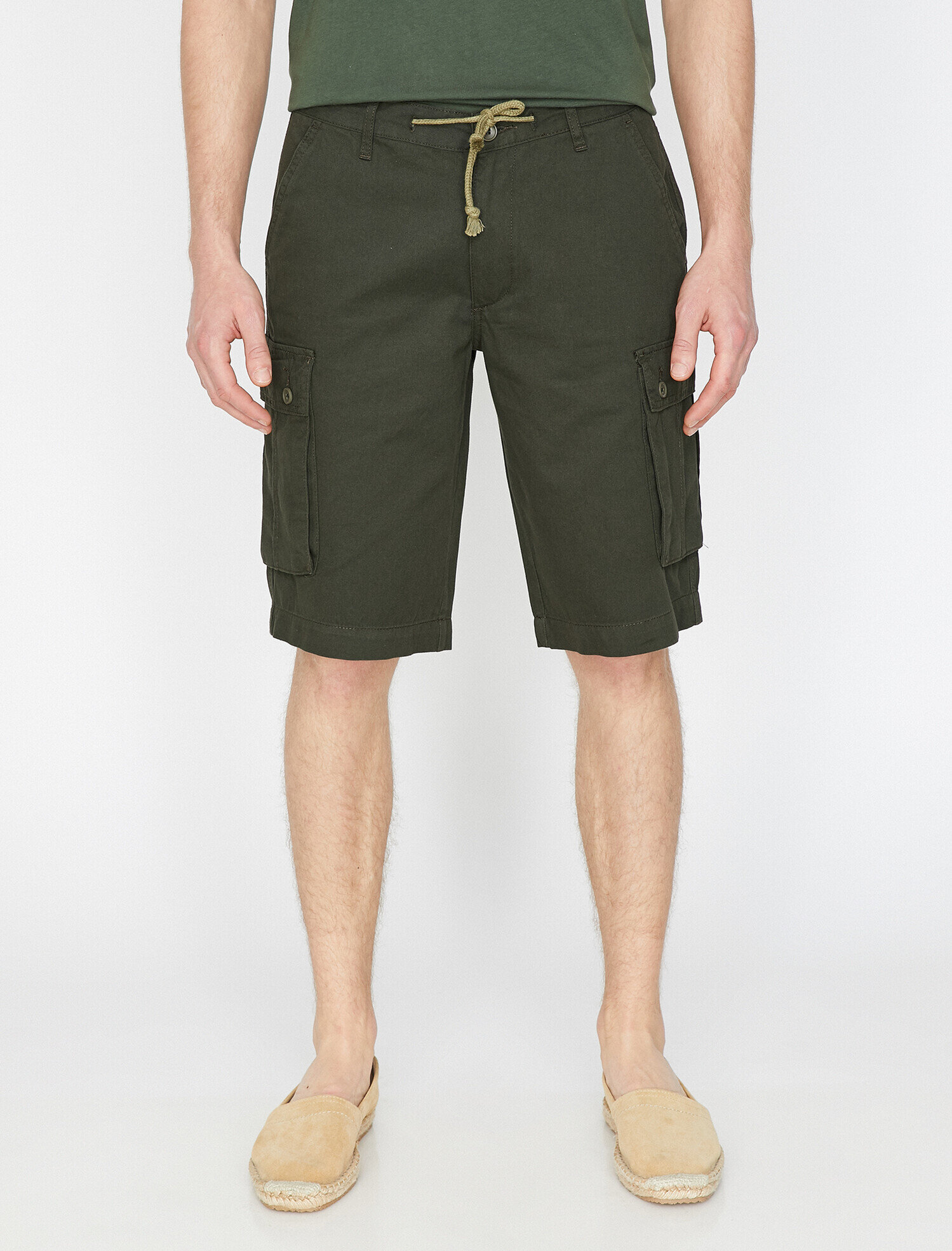   Cep Detaylı Kargo Şort