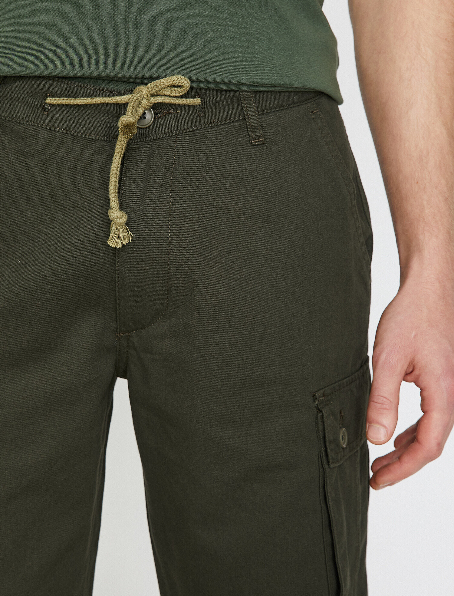   Cep Detaylı Kargo Şort