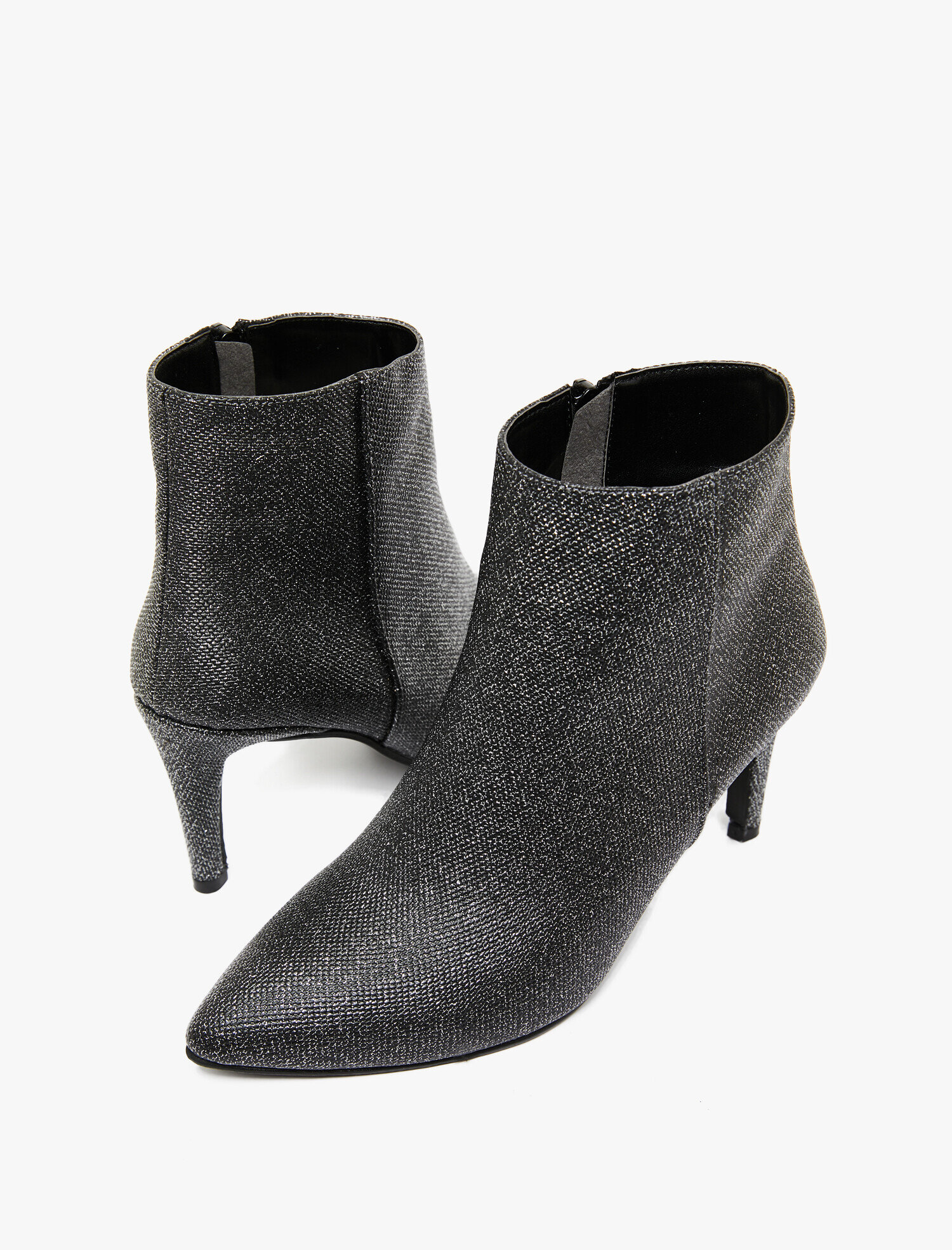  Kadın Deri Görünümlü Bot