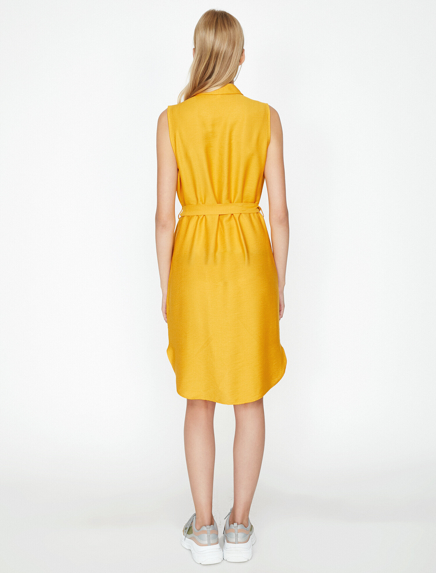   Beli Bağlamalı Elbise