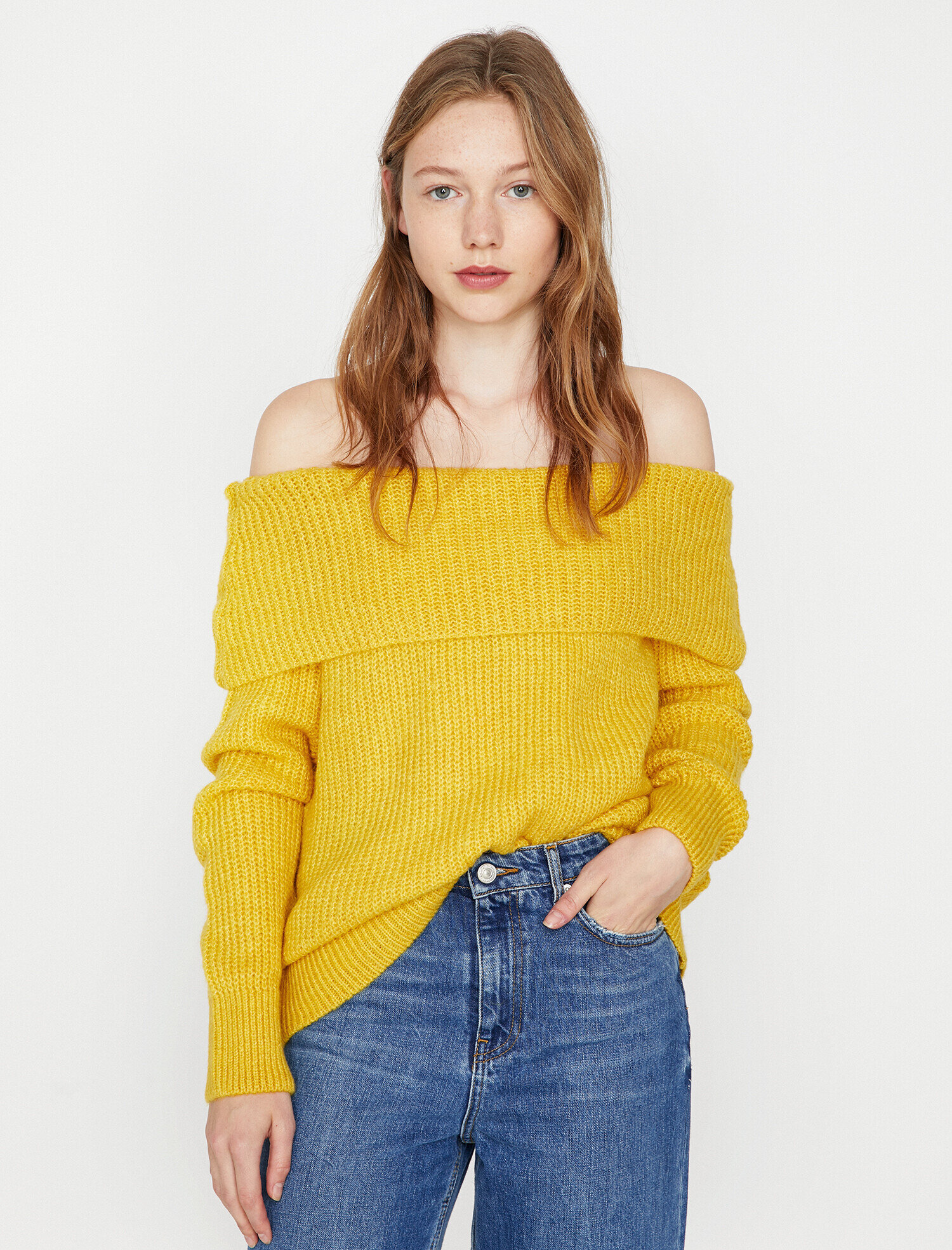   Omzu Açik Triko Kazak