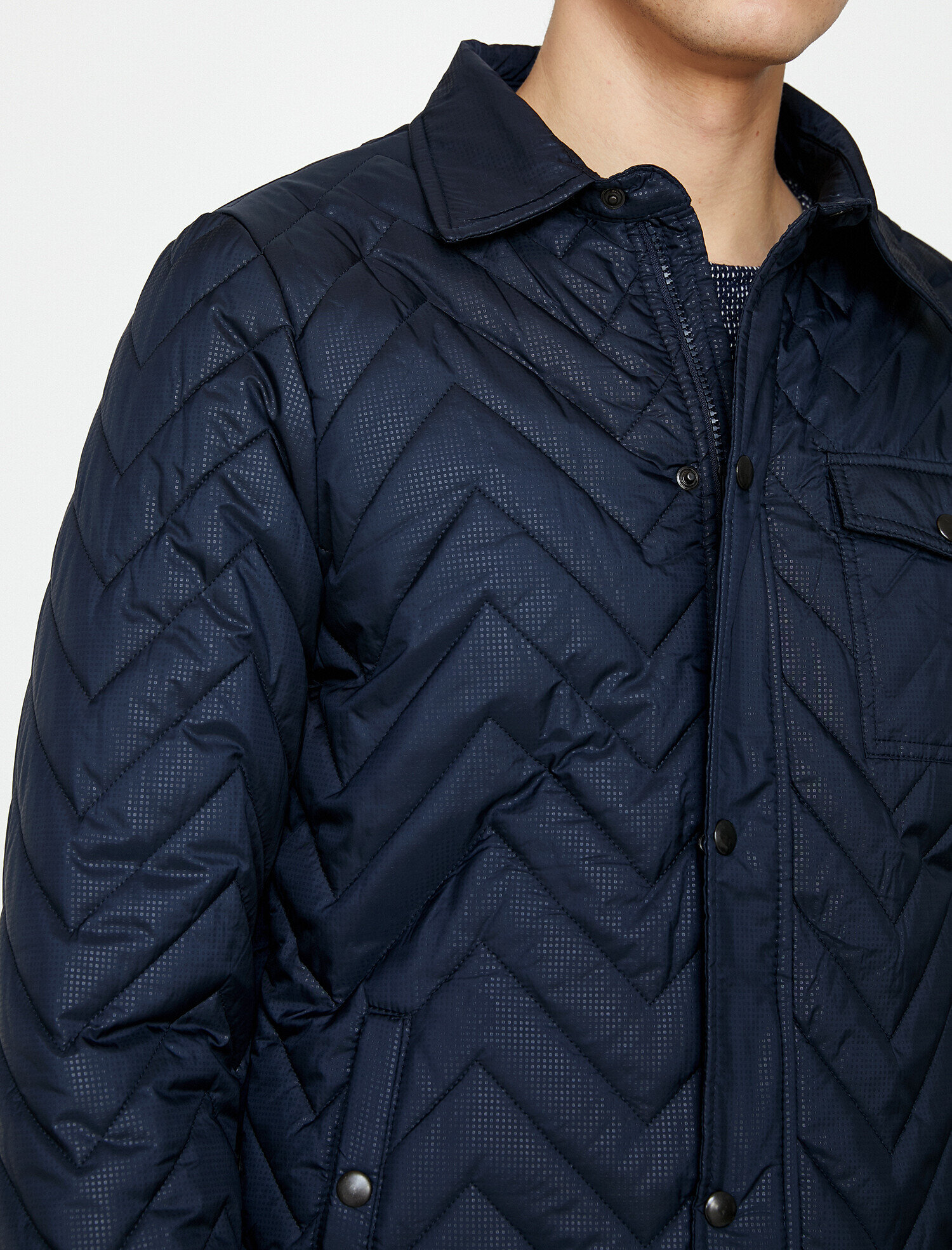   Kapitone Mont Cep Detaylı