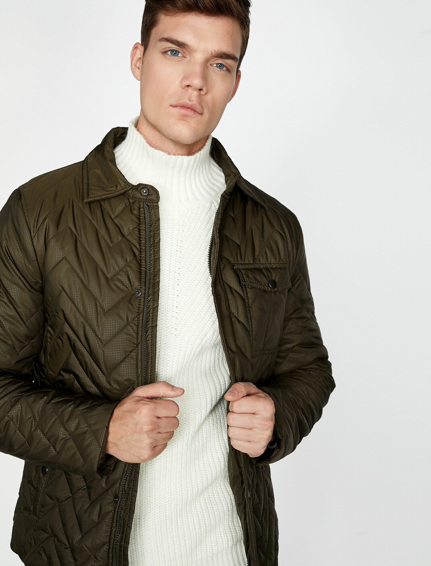   Kapitone Mont Cep Detaylı