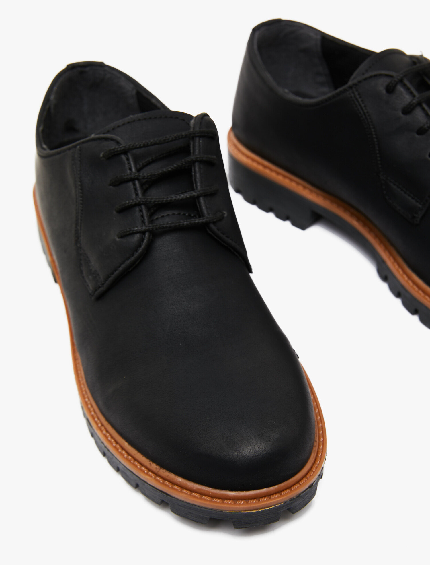  Erkek Bağcıklı Ayakkabı