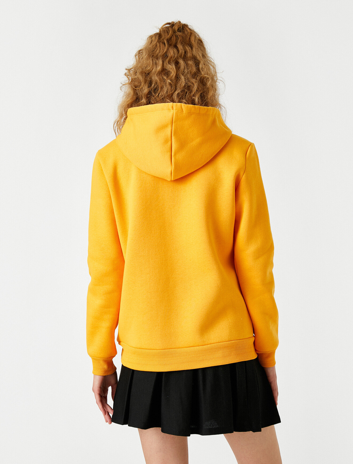   Kapüşonlu Kanguru Cepli Sweatshirt