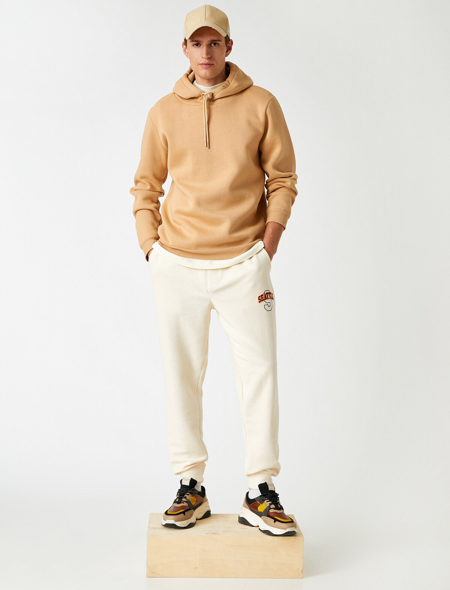   Basic Kapüşonlu Sweatshirt