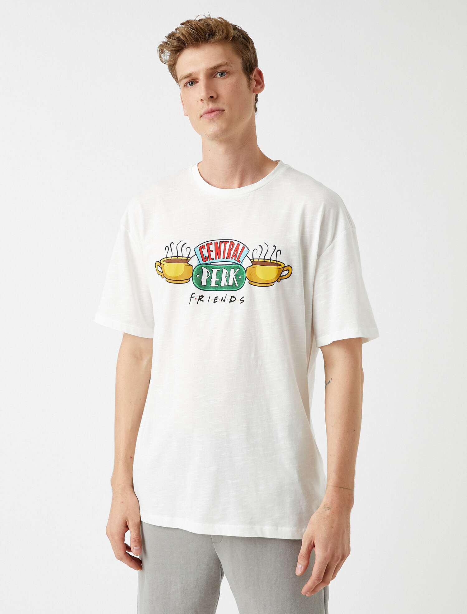   Friends Tişört Lisanslı Pamuklu Oversize