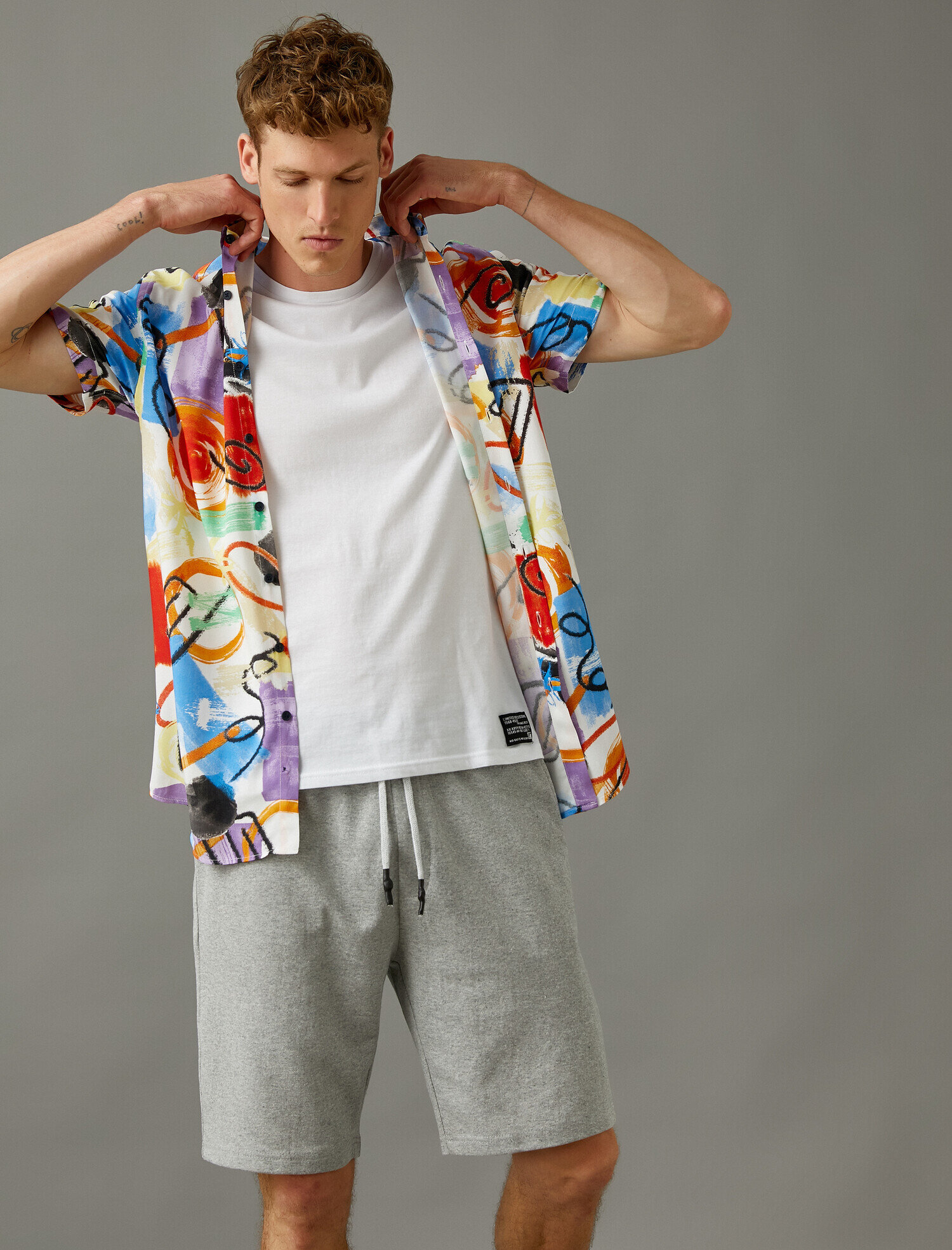   Belden Bağlamalı Bermuda Şort