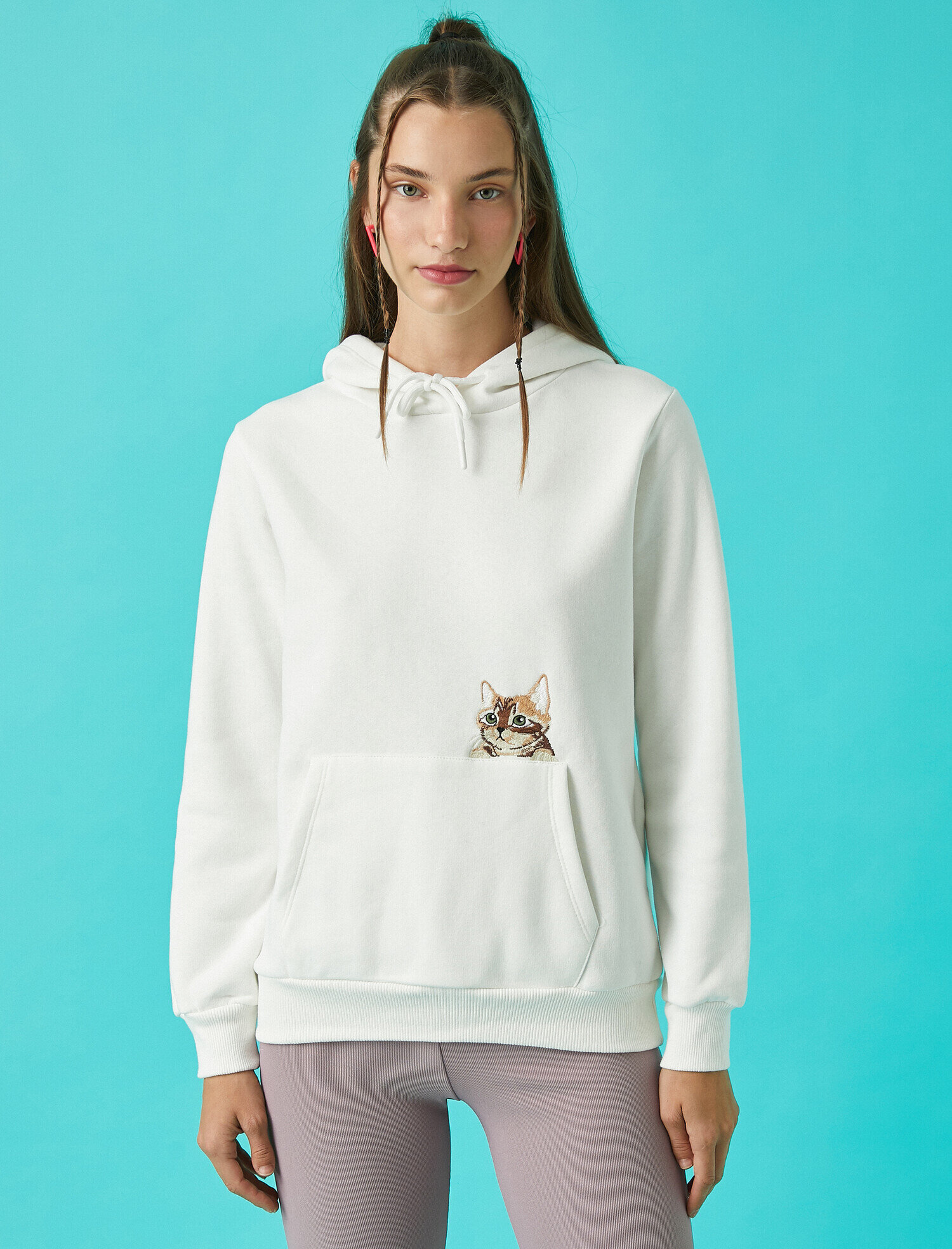   Kedi İşlemeli Kapüşonlu Sweatshirt Kanguru Cepli