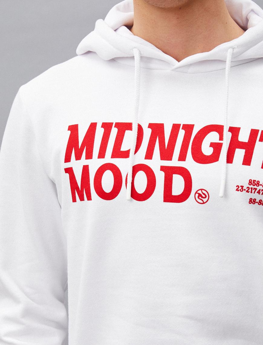   Kapüşonlu Yazılı Baskılı Uzun Kollu Sweatshirt
