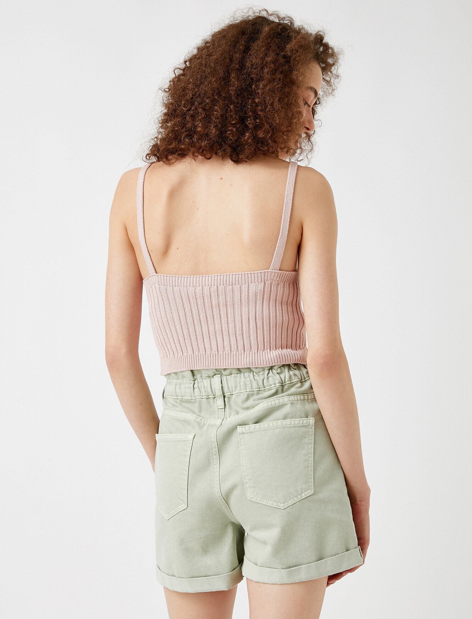   Fitilli Atlet V Yaka