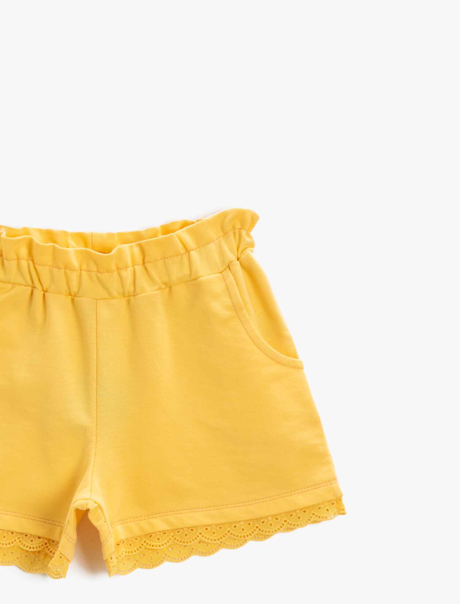  Kız Çocuk Pamuklu Şort Dantelli