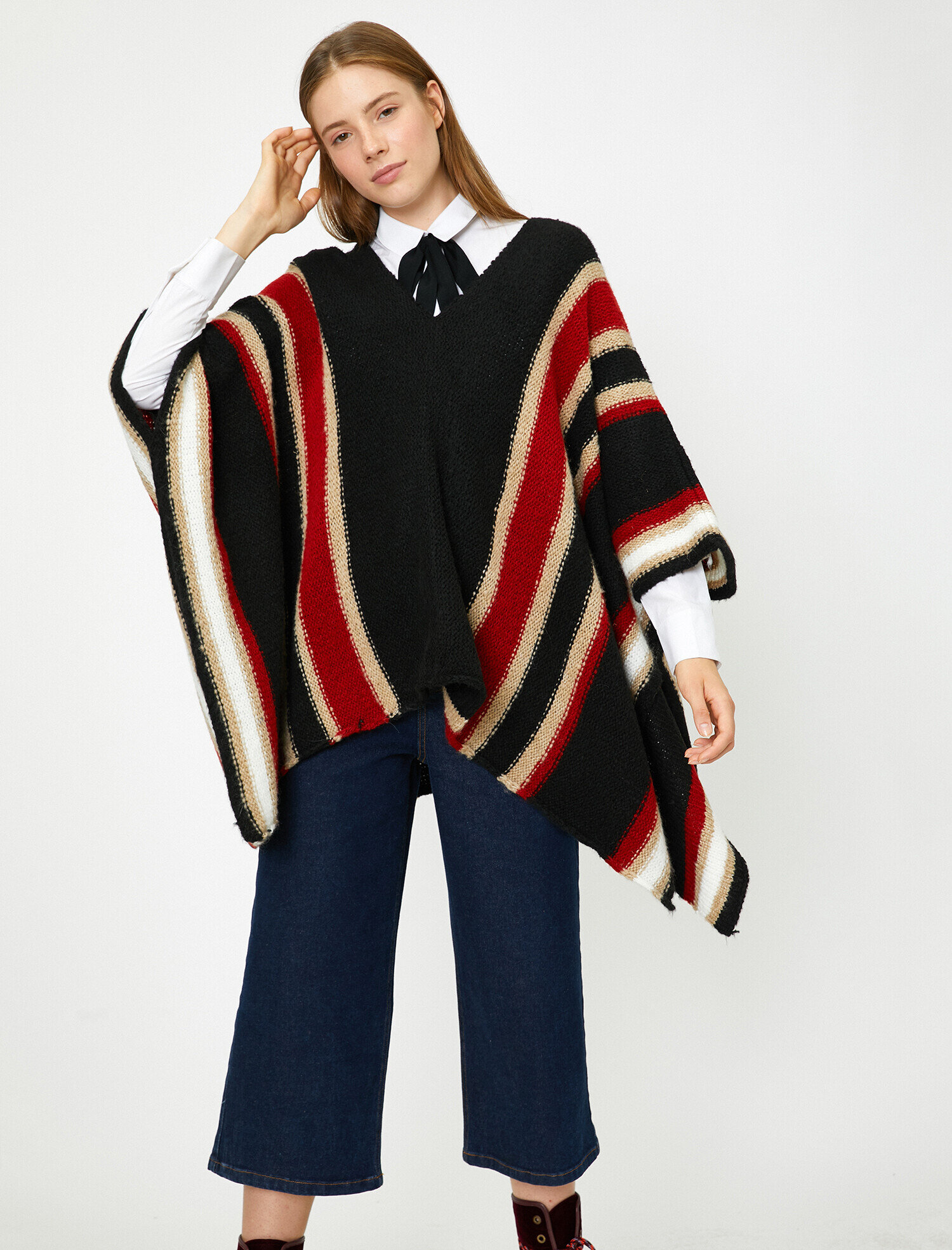   Çizgili Triko Panço