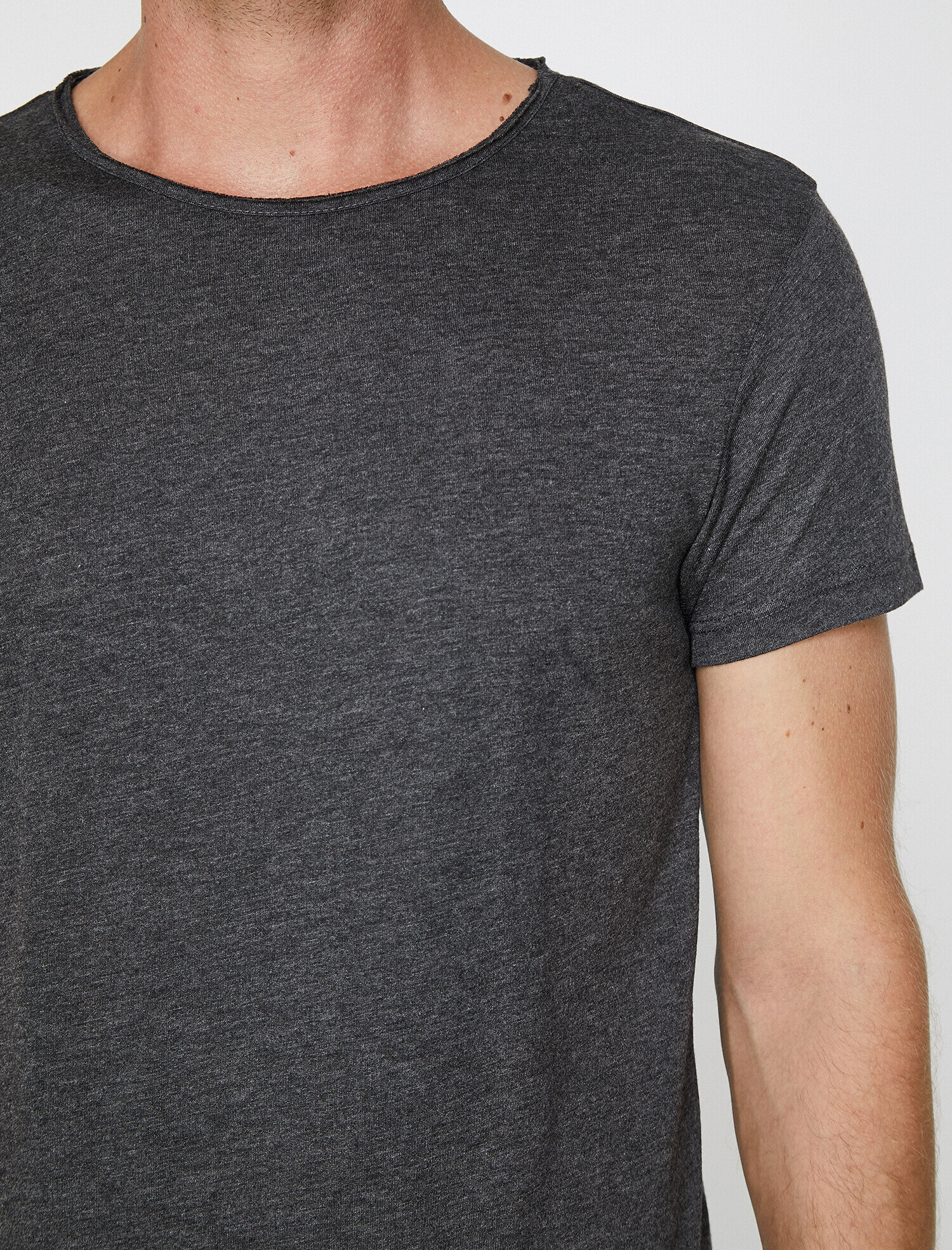   Bisiklet Yaka Tişört