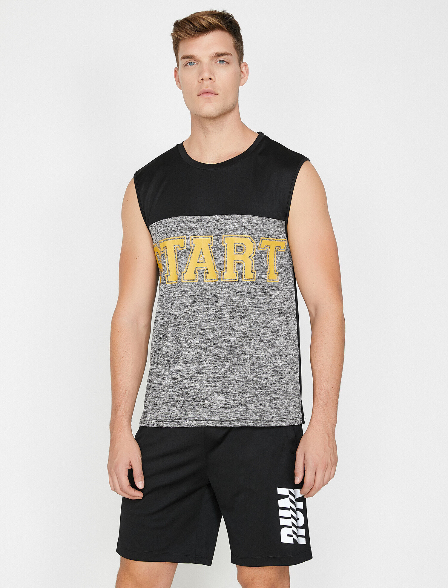   Yazılı Baskılı Atlet