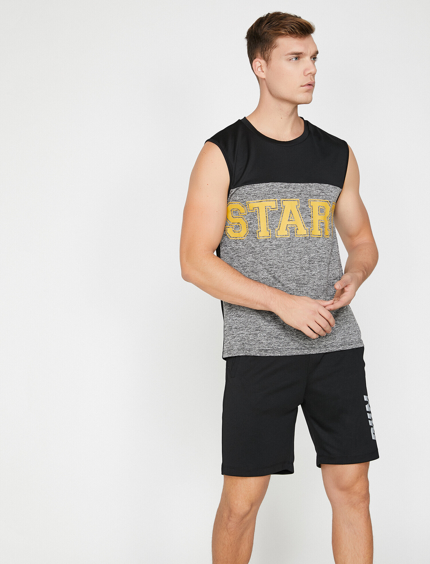   Yazılı Baskılı Atlet