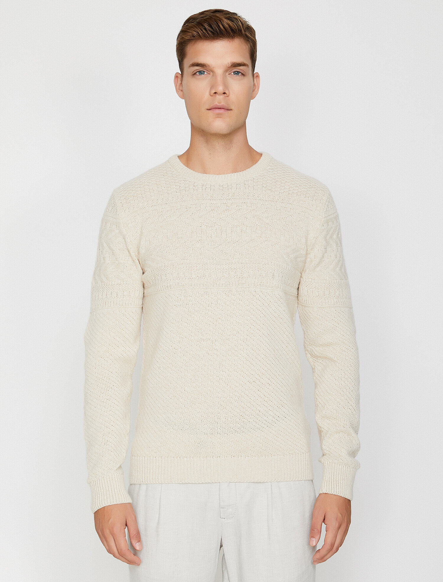   Örgülü Triko Kazak