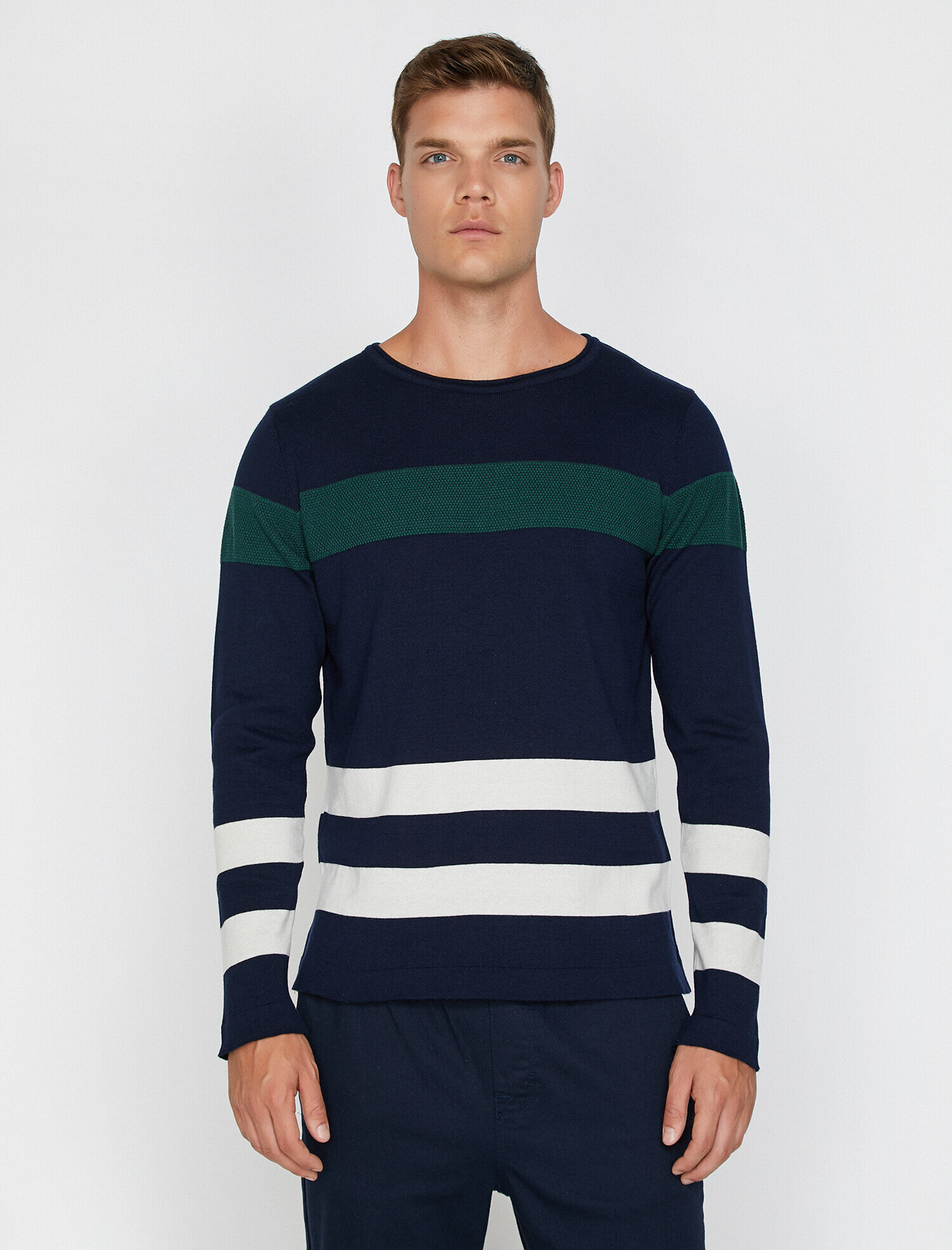   Çizgili Triko Kazak