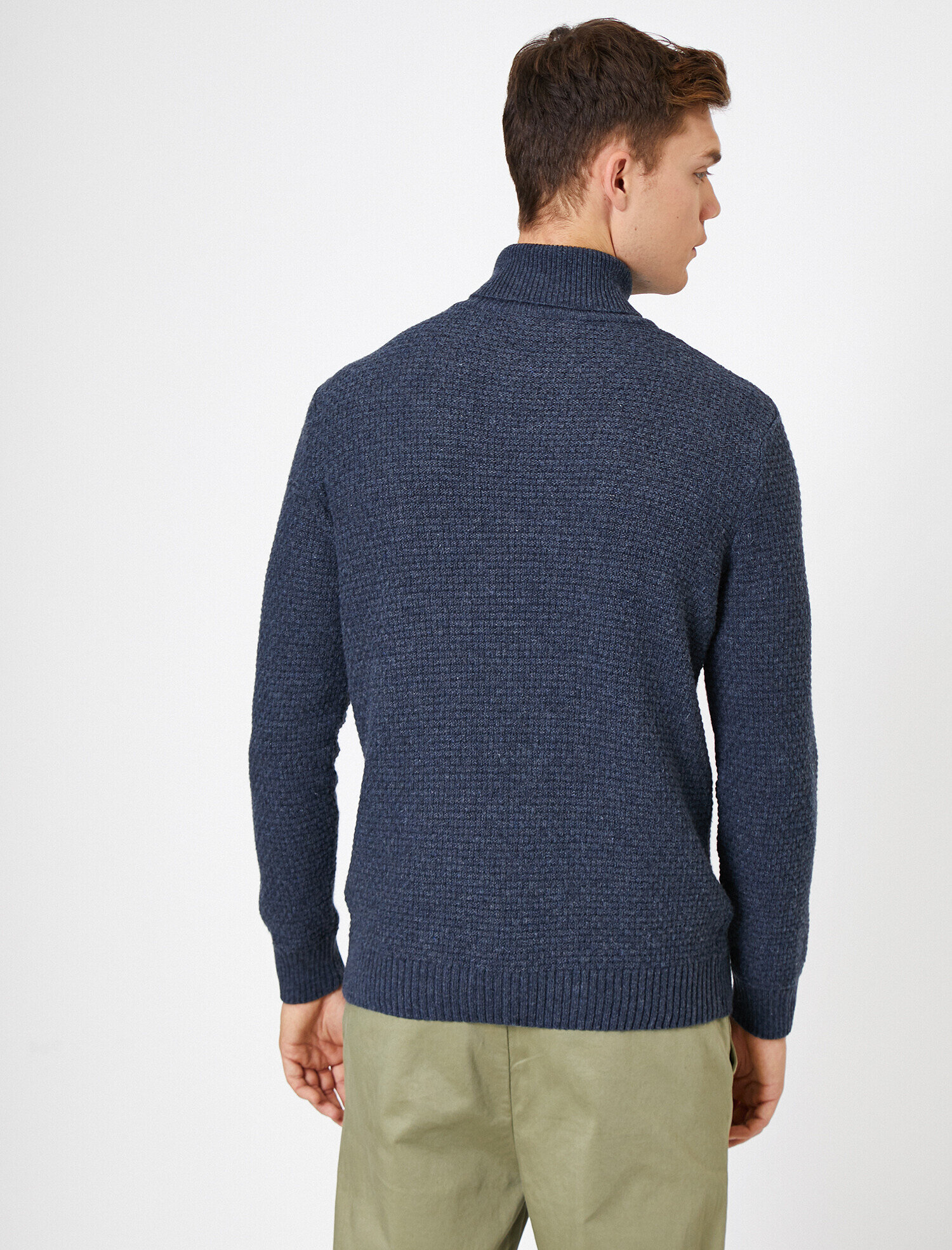   Boğazlı Triko Kazak