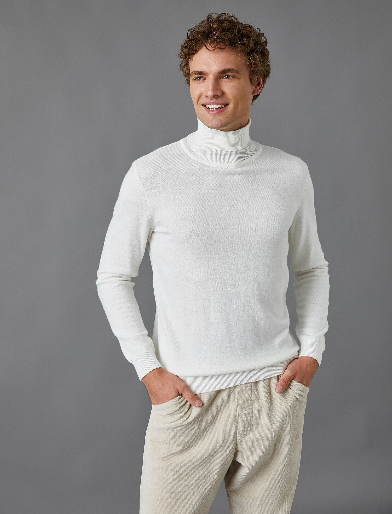   Boğazlı Triko Kazak